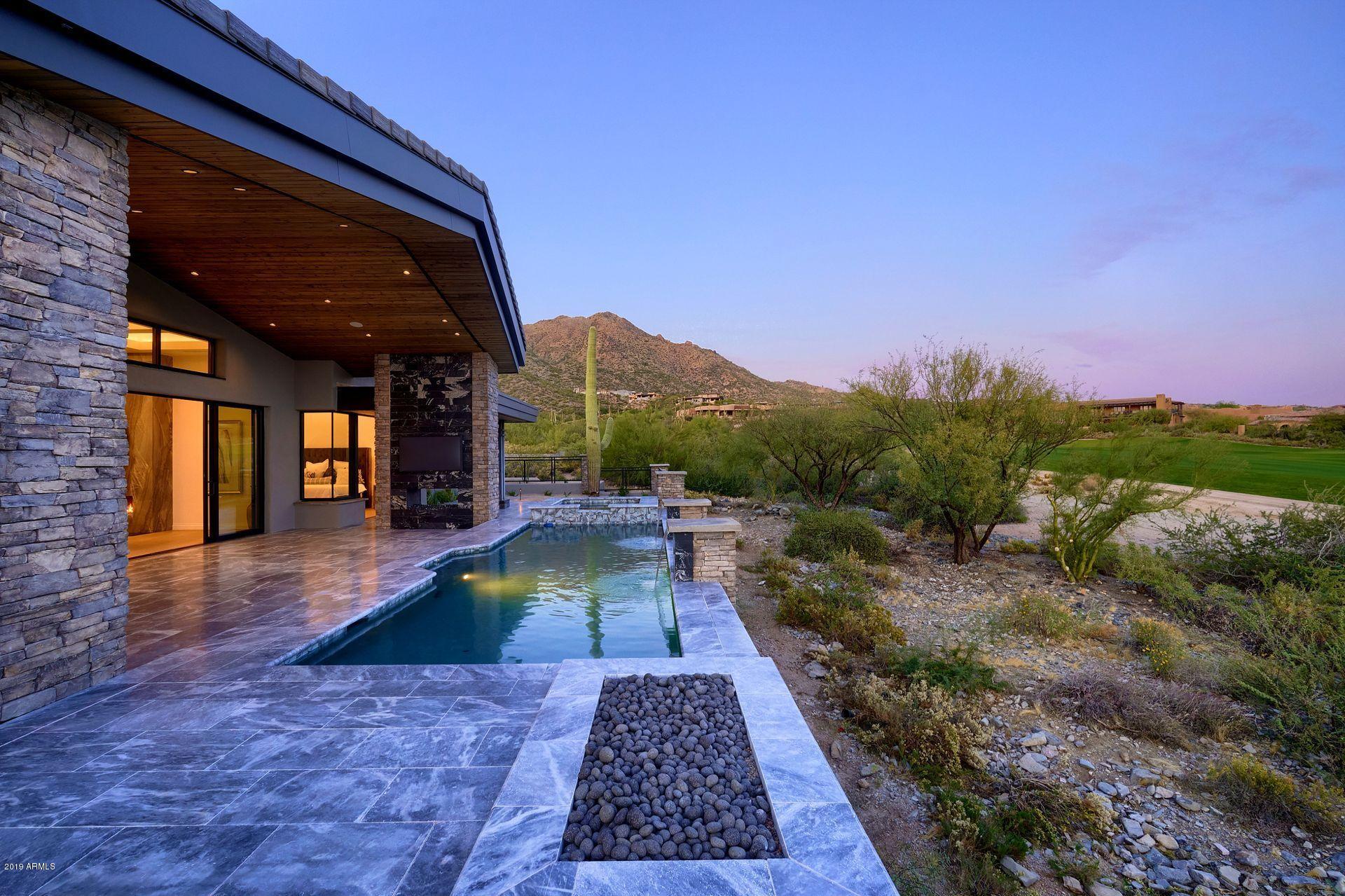 DESERT MOUNTAIN - Residential