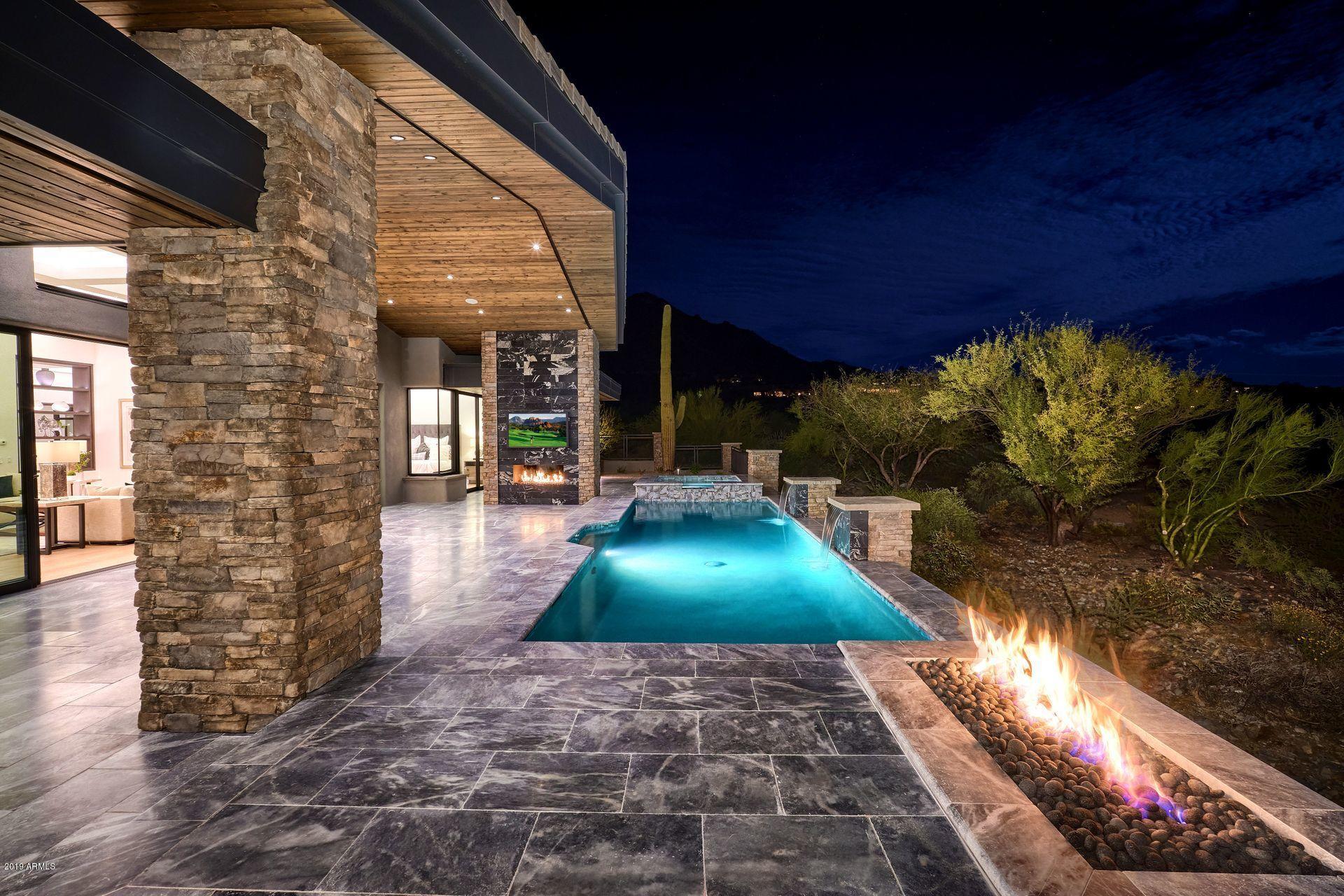 DESERT MOUNTAIN - Residential