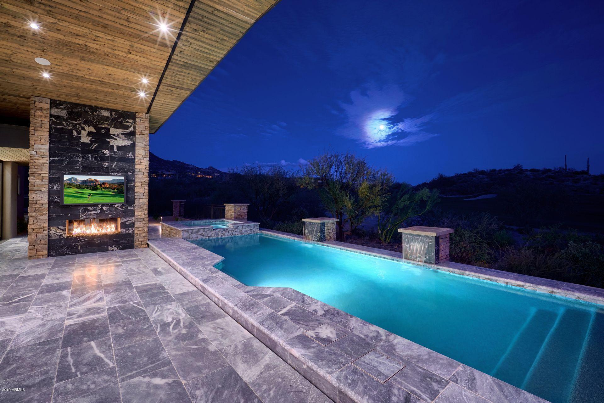 DESERT MOUNTAIN - Residential