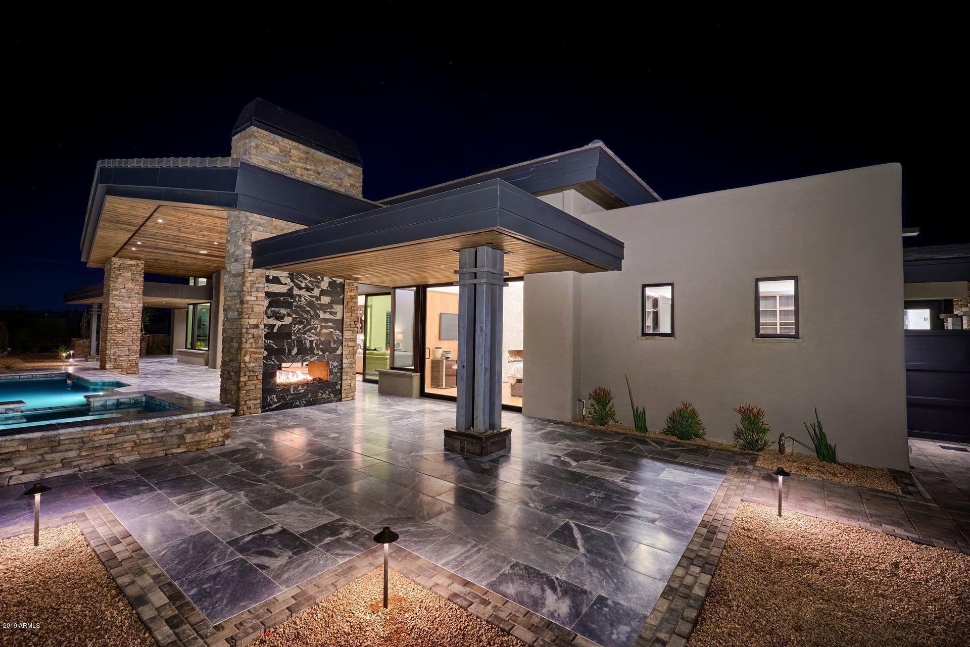 DESERT MOUNTAIN - Residential