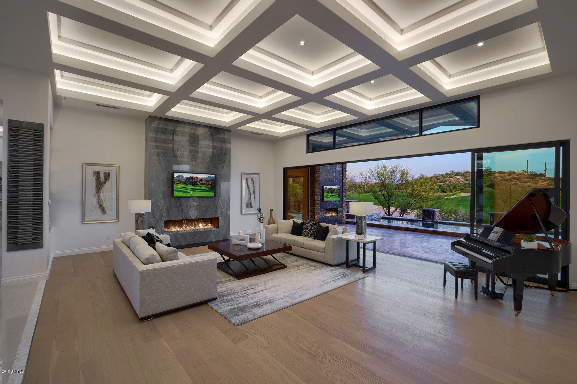 DESERT MOUNTAIN - Residential