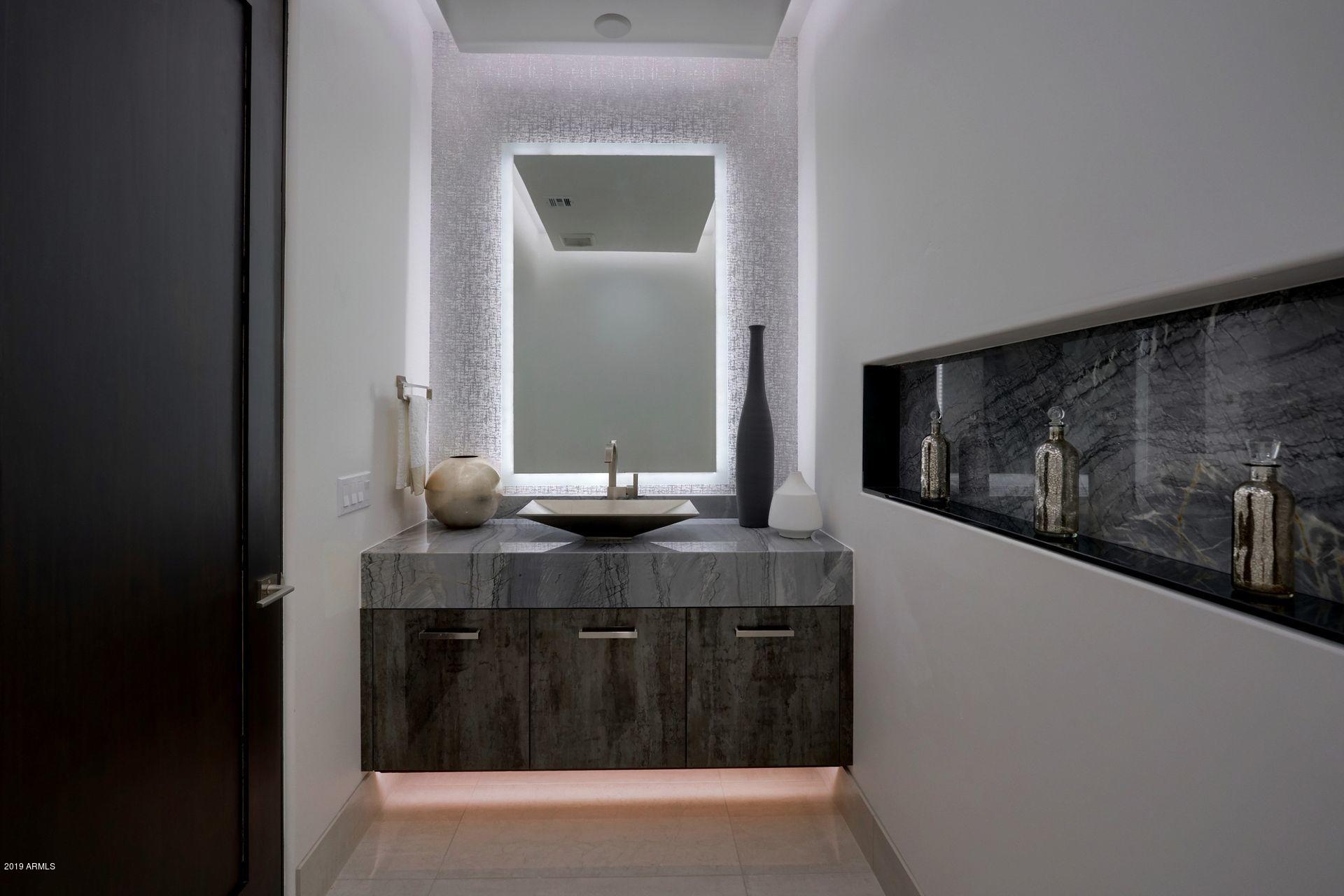 DESERT MOUNTAIN - Residential