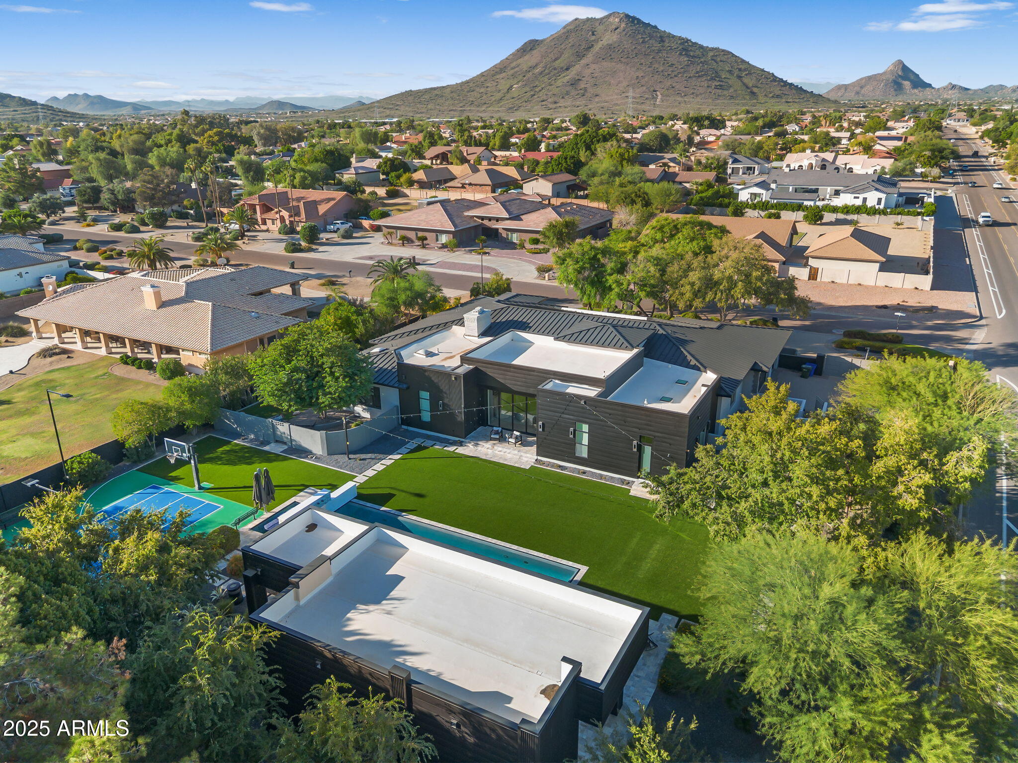 SADDLEBACK FOOTHILLS - Residential