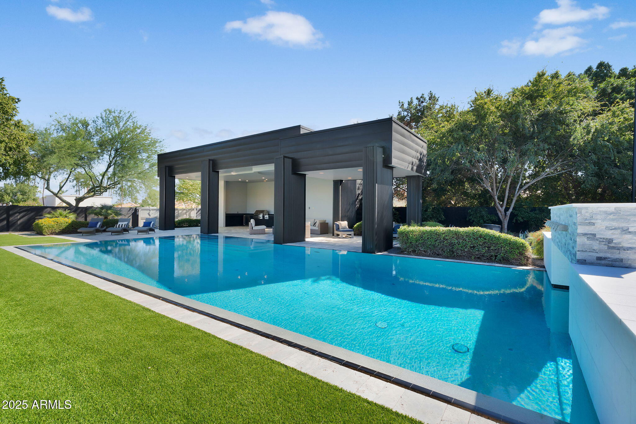 SADDLEBACK FOOTHILLS - Residential