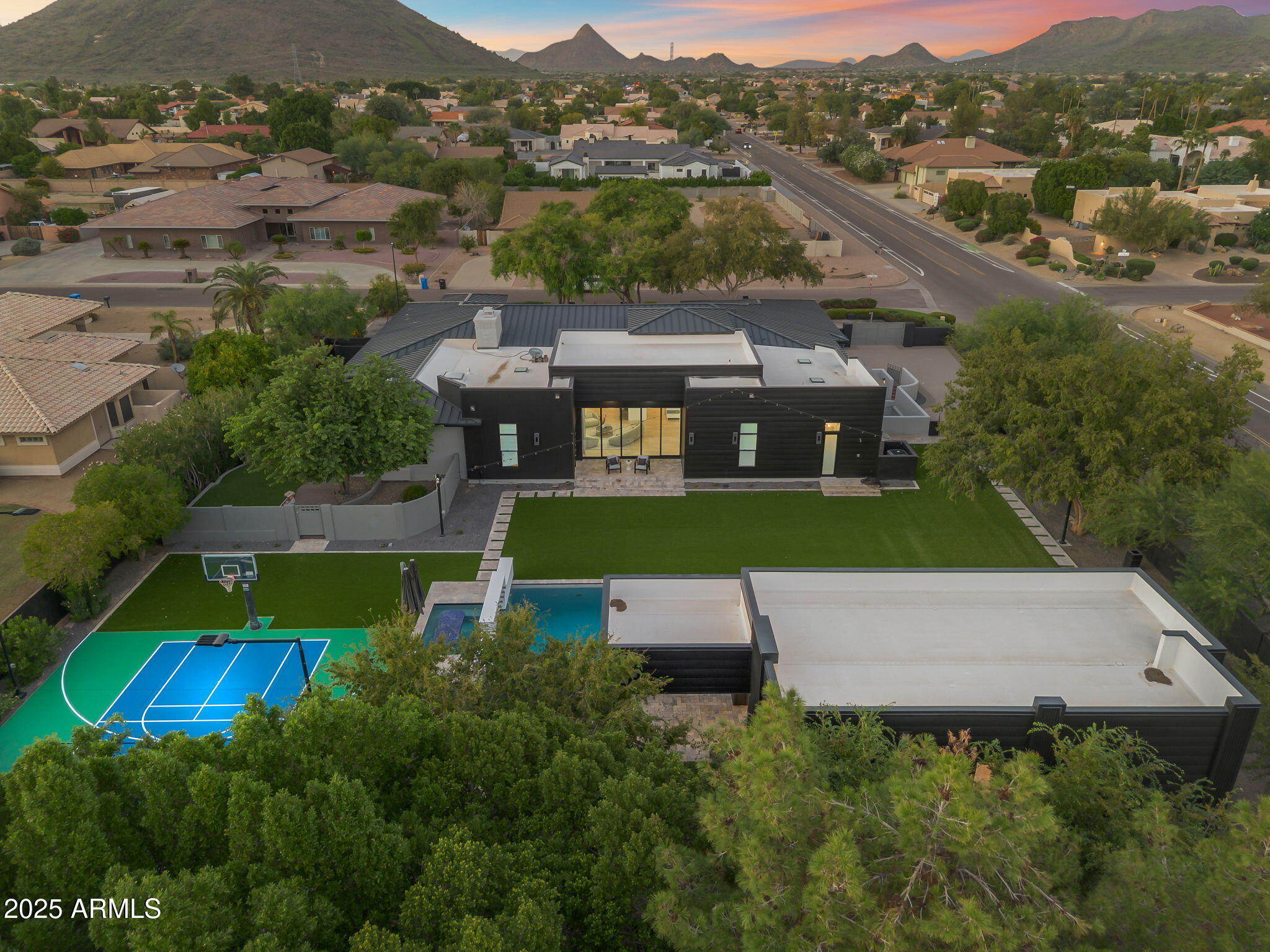 SADDLEBACK FOOTHILLS - Residential