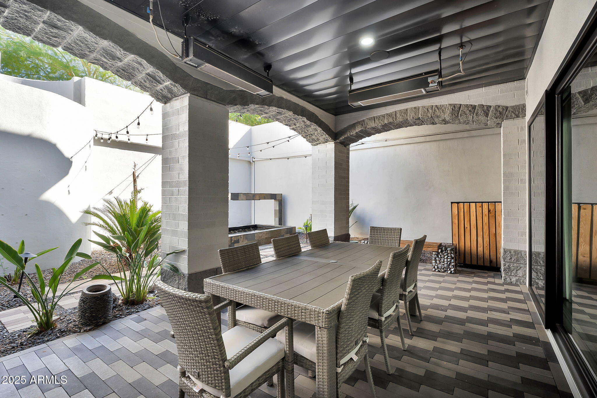 SADDLEBACK FOOTHILLS - Residential