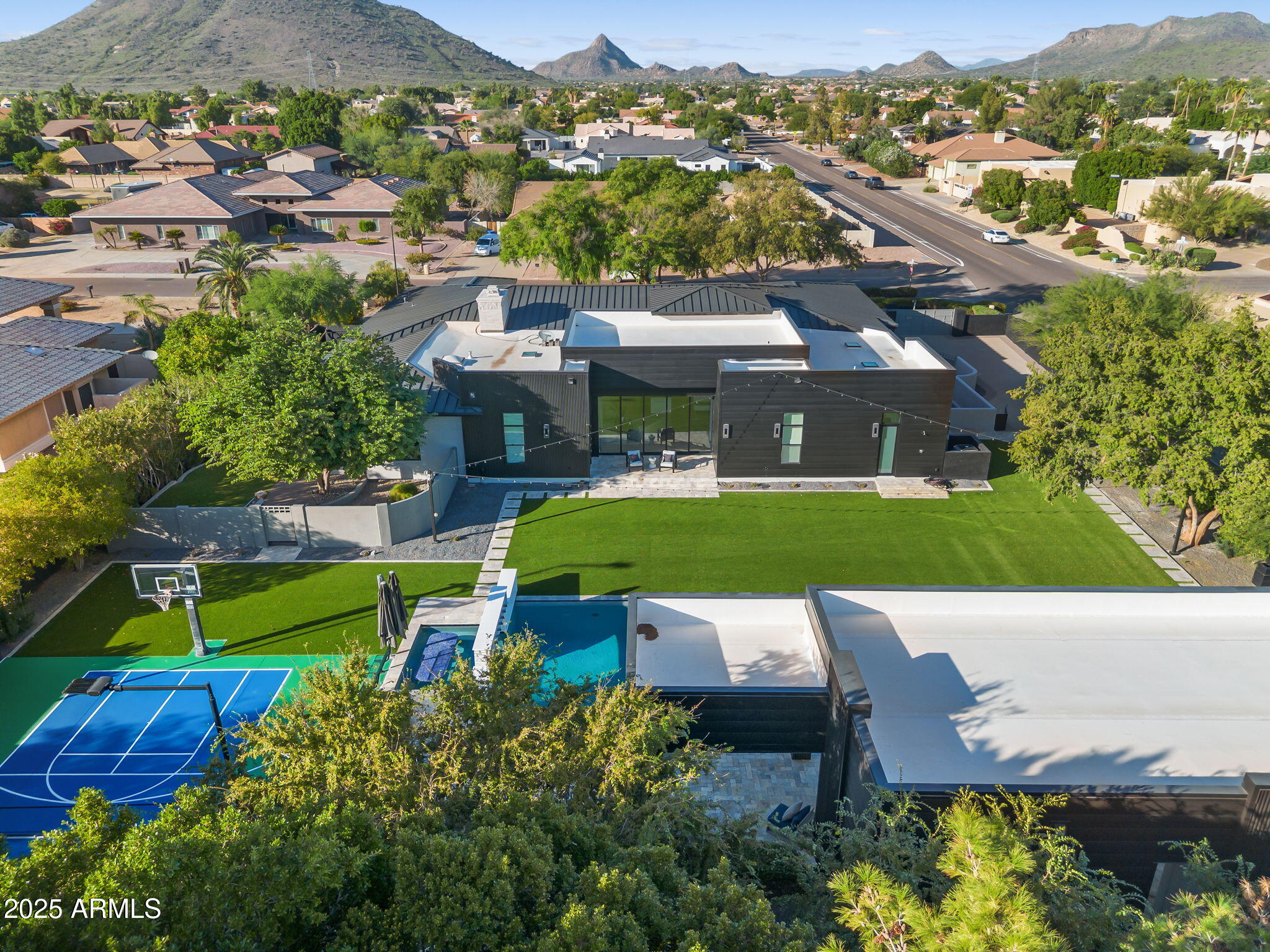 SADDLEBACK FOOTHILLS - Residential