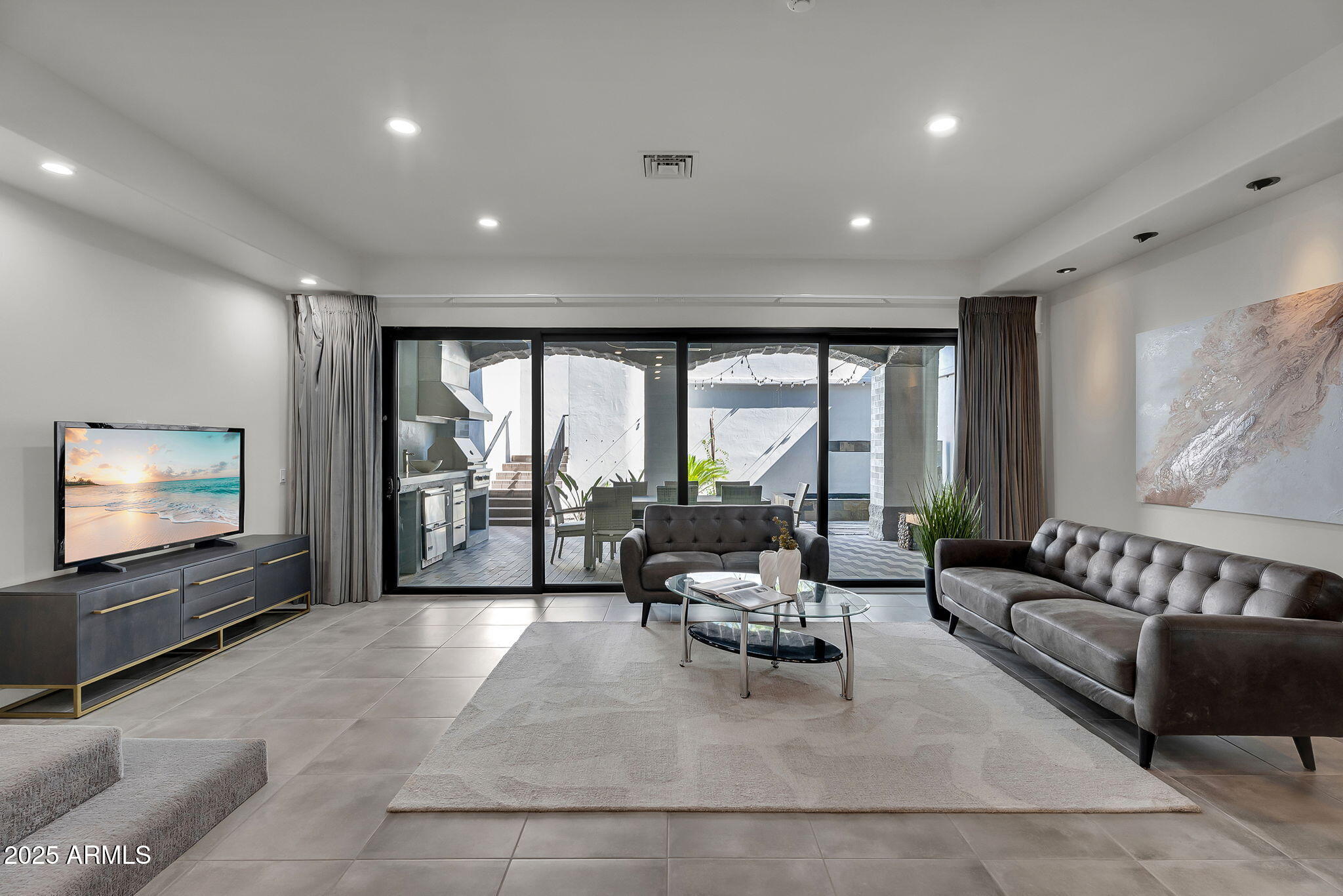 SADDLEBACK FOOTHILLS - Residential