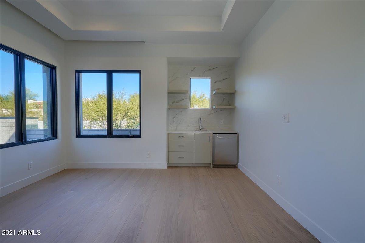 PINNACLE PEAK VISTAS LOT 1-68 - Residential
