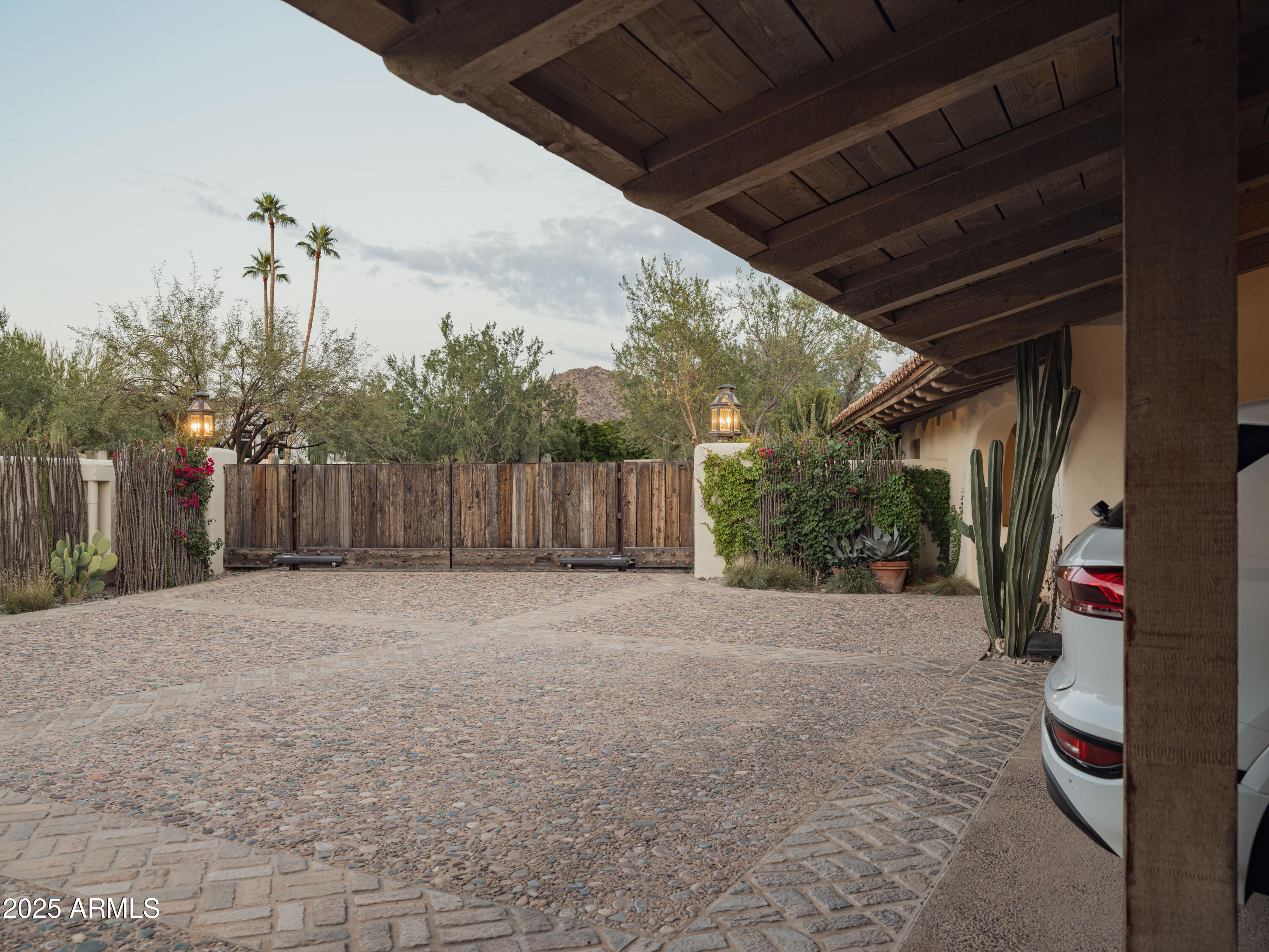 CAMELHEAD ESTATES - Residential