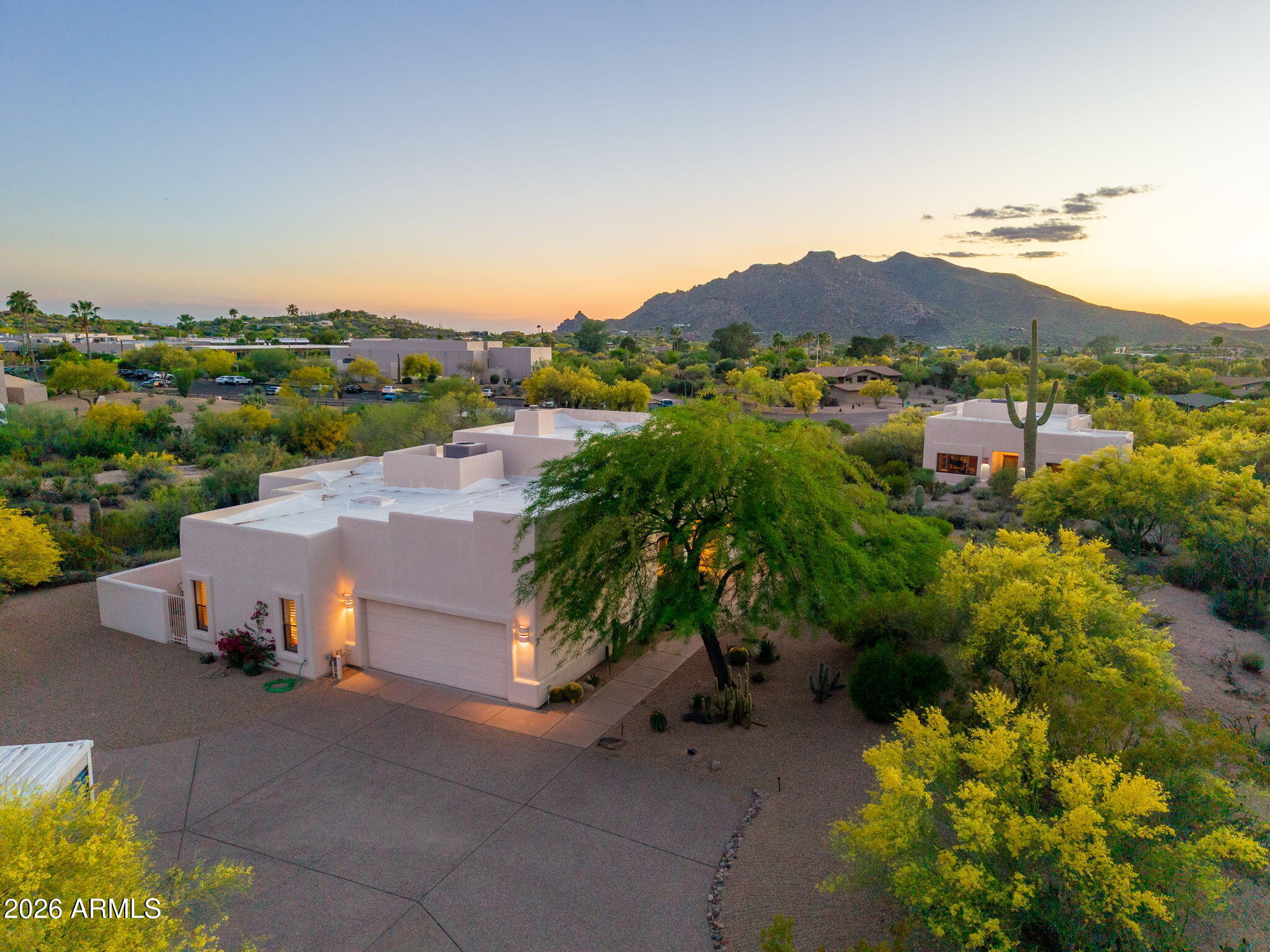 CAREFREE FORE - Residential