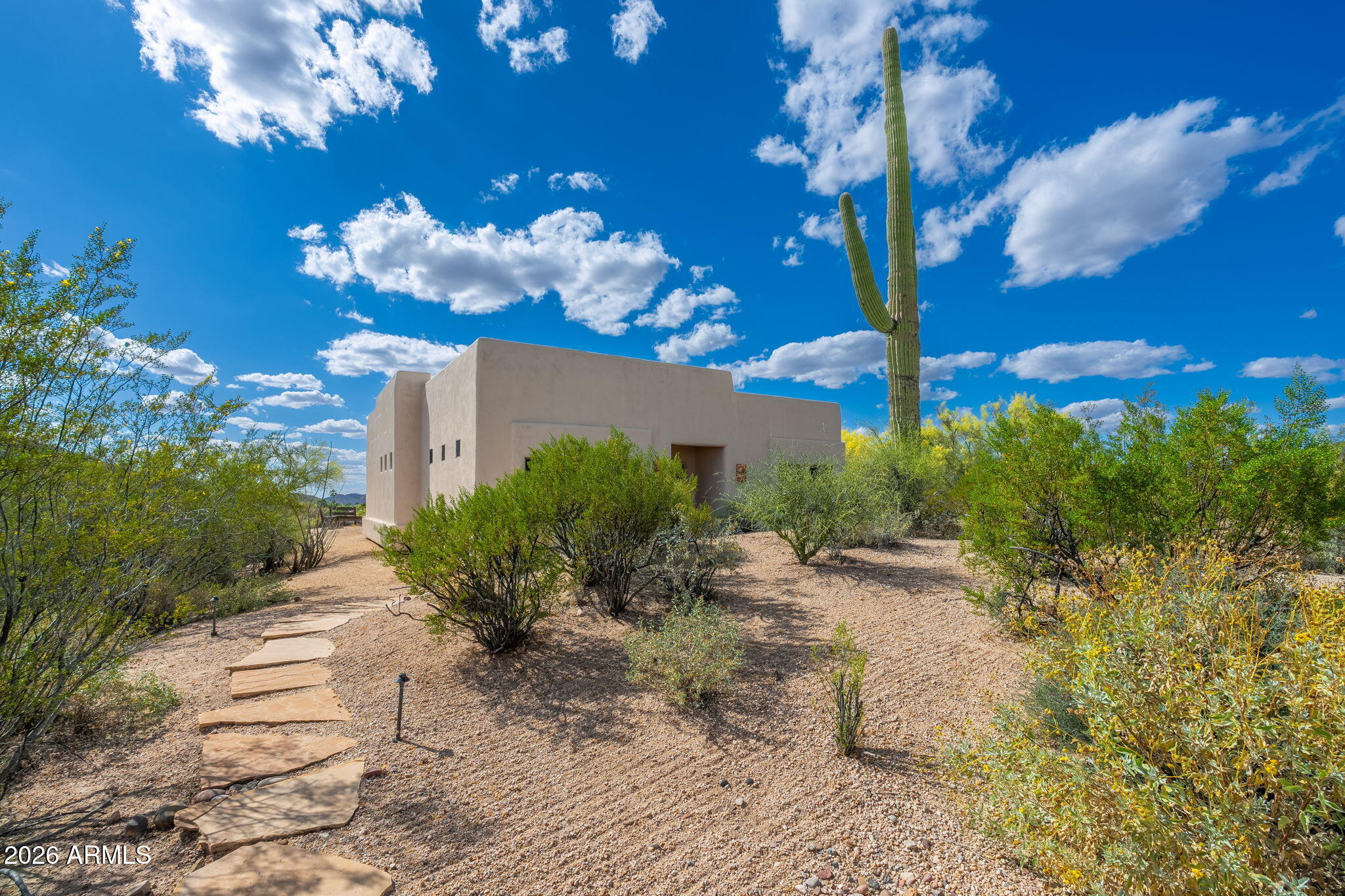 CAREFREE FORE - Residential