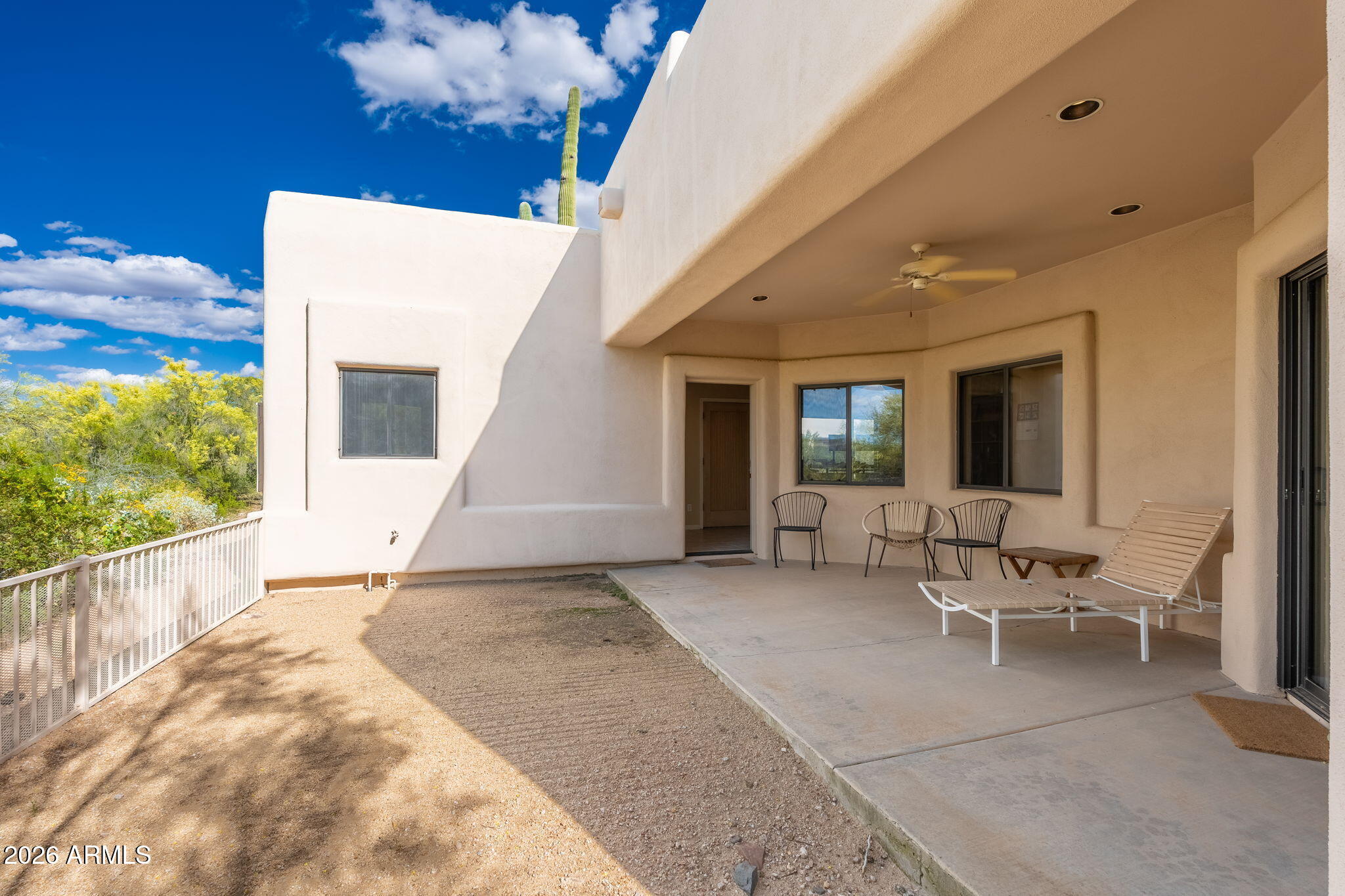 CAREFREE FORE - Residential