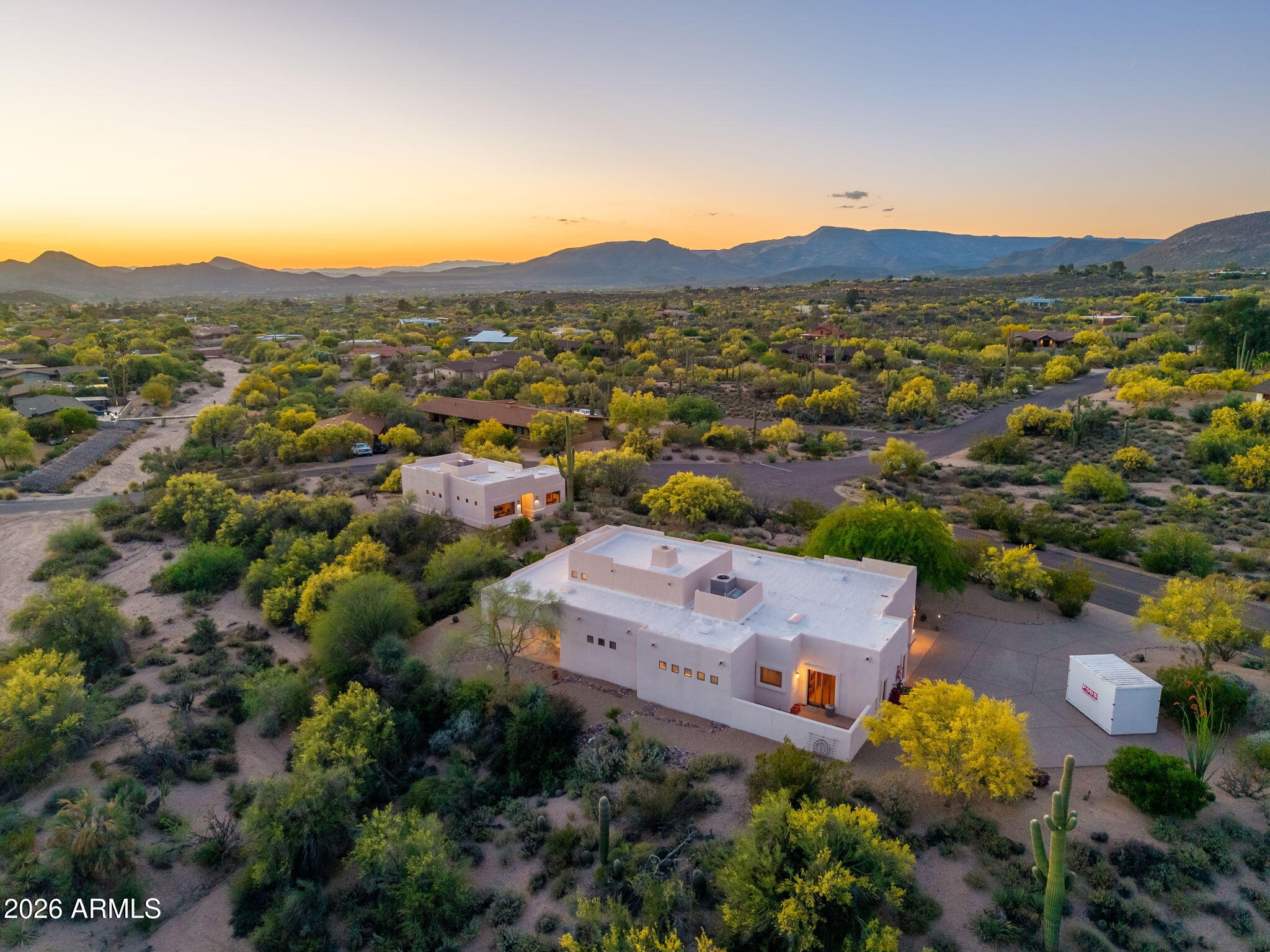 CAREFREE FORE - Residential