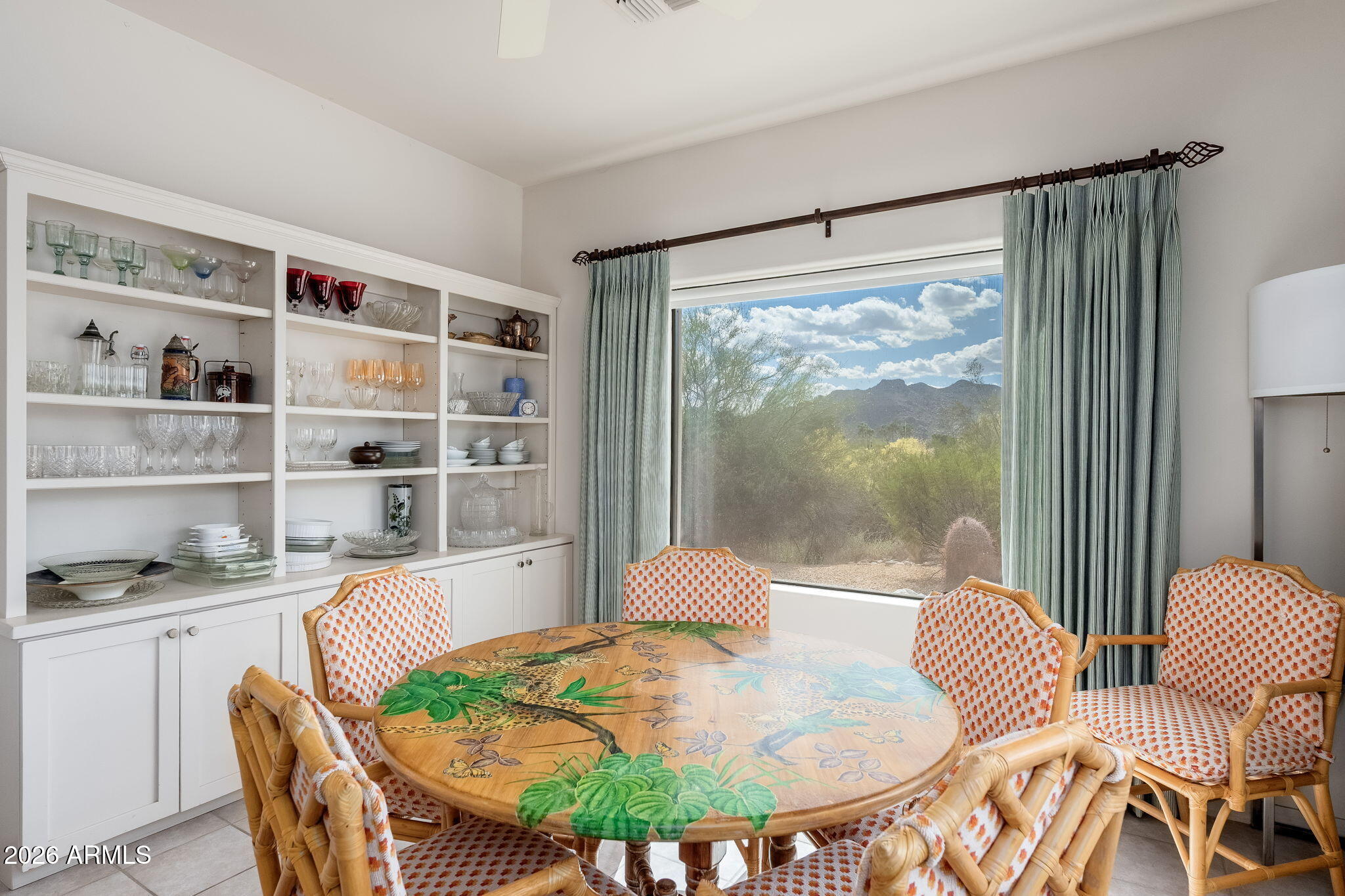 CAREFREE FORE - Residential