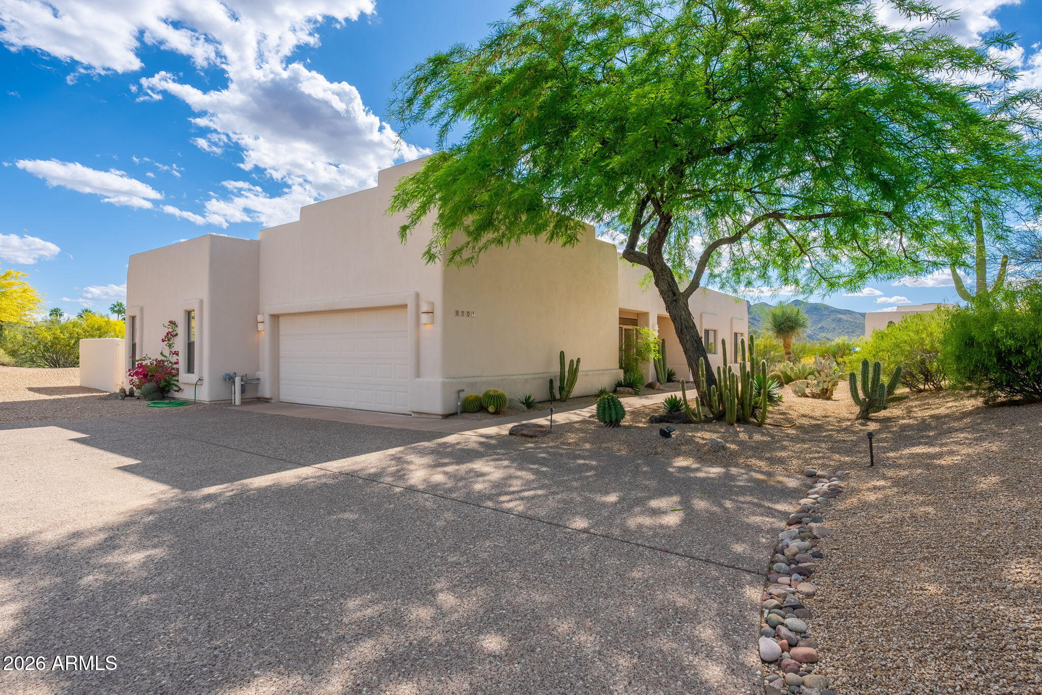 CAREFREE FORE - Residential