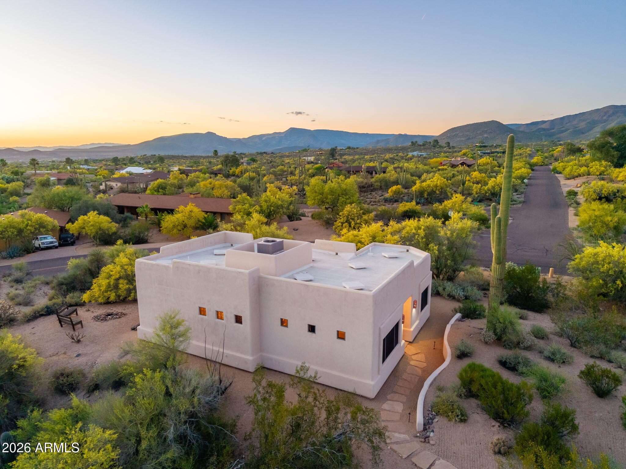 CAREFREE FORE - Residential