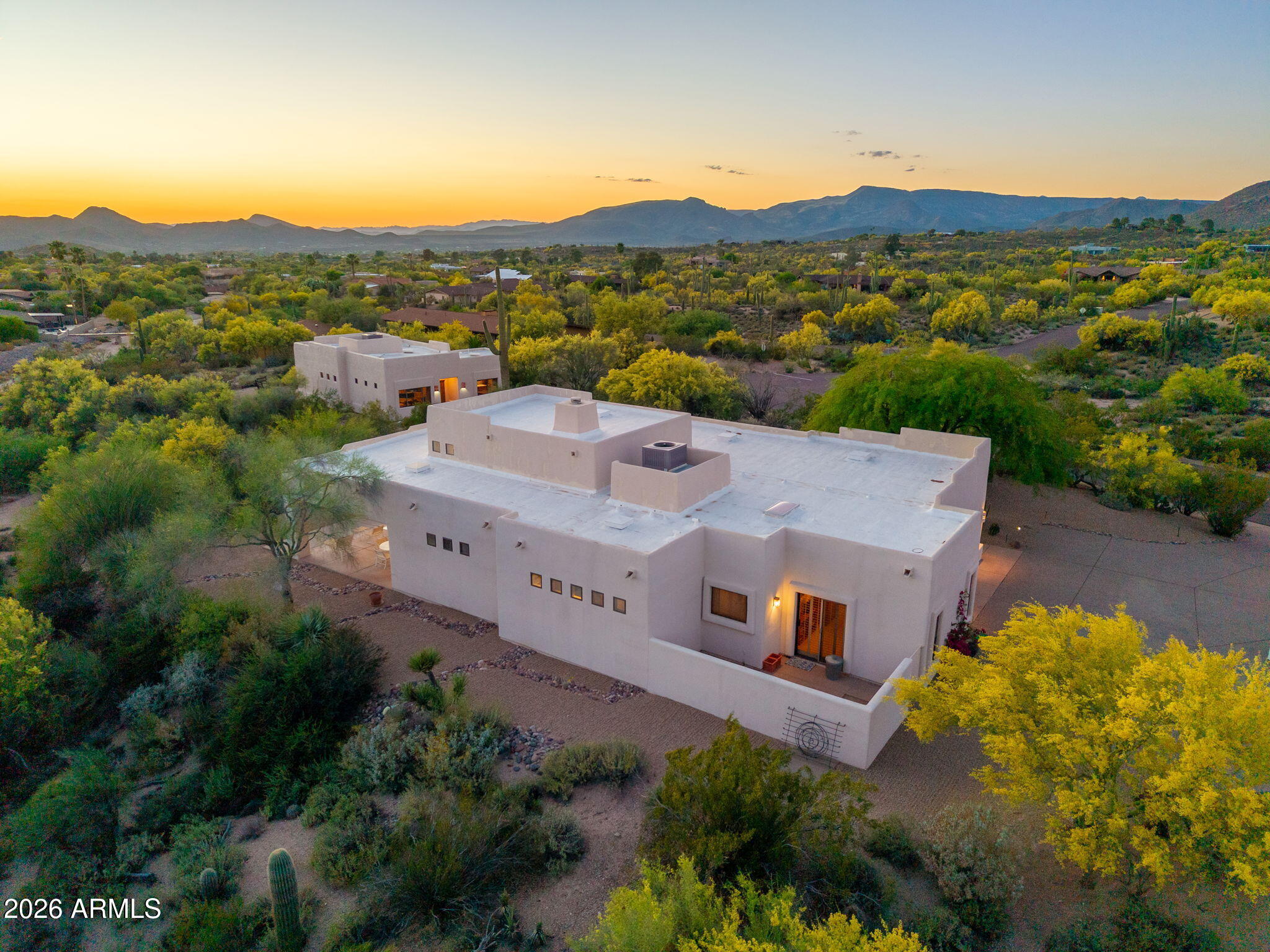 CAREFREE FORE - Residential