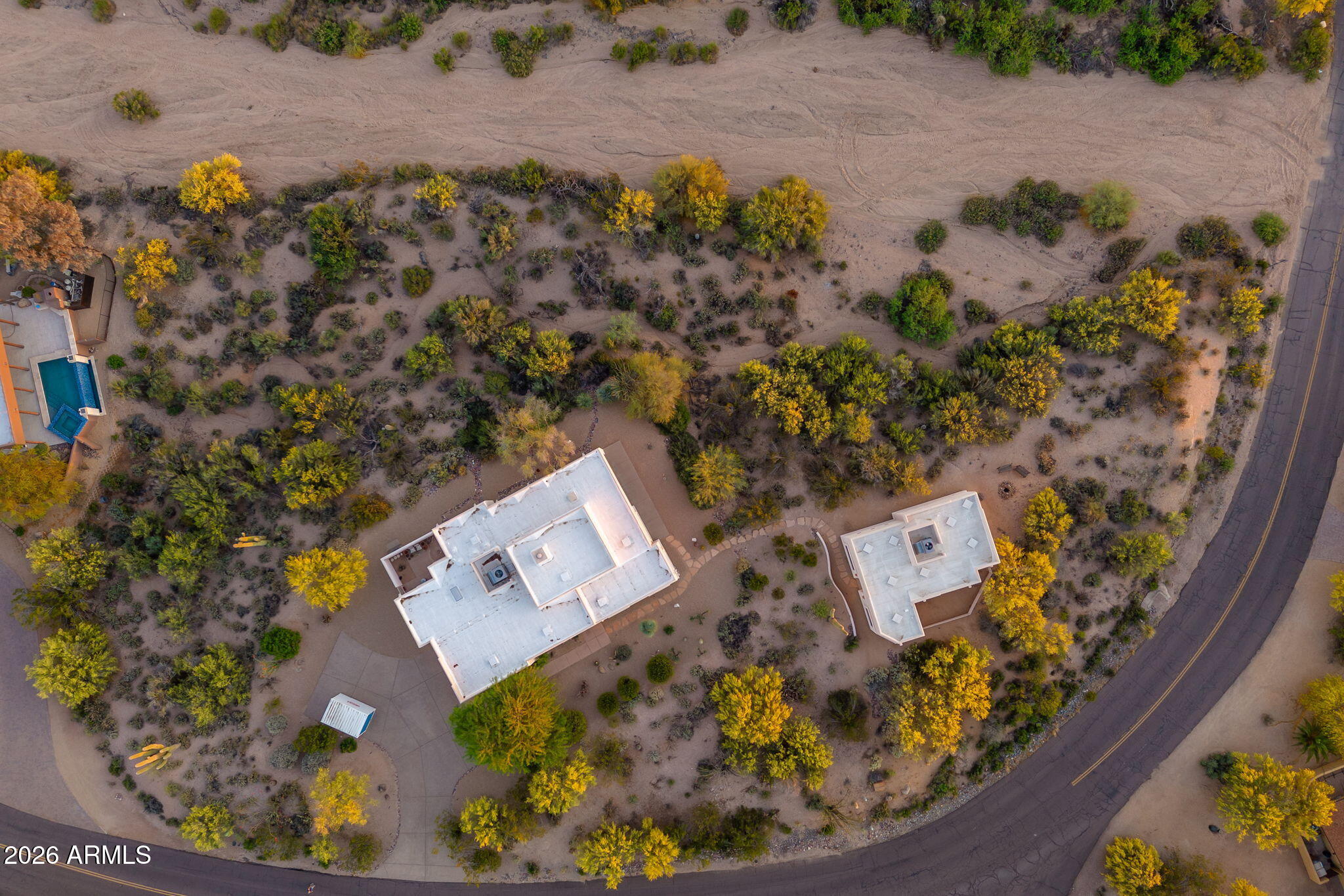 CAREFREE FORE - Residential