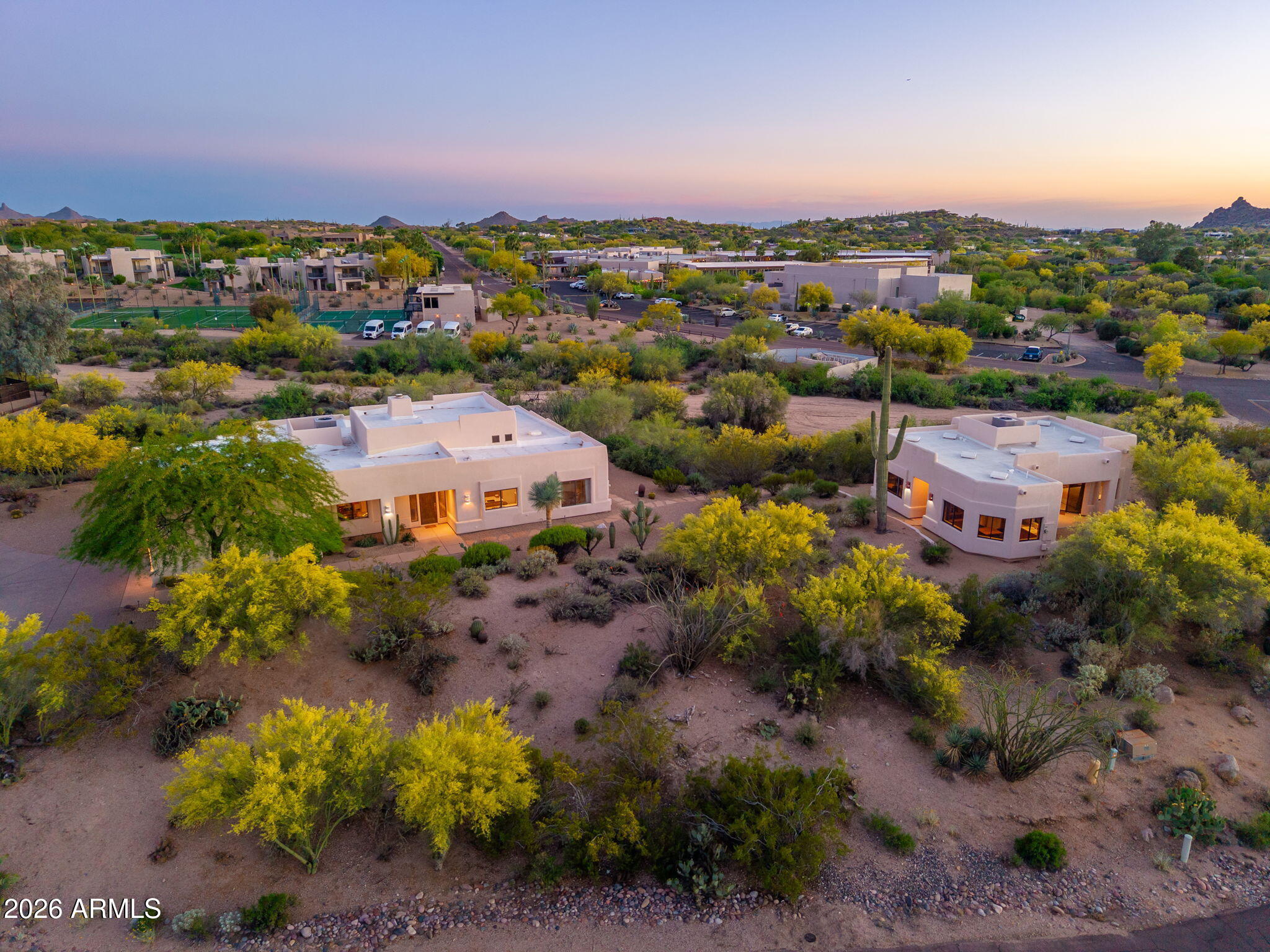 CAREFREE FORE - Residential
