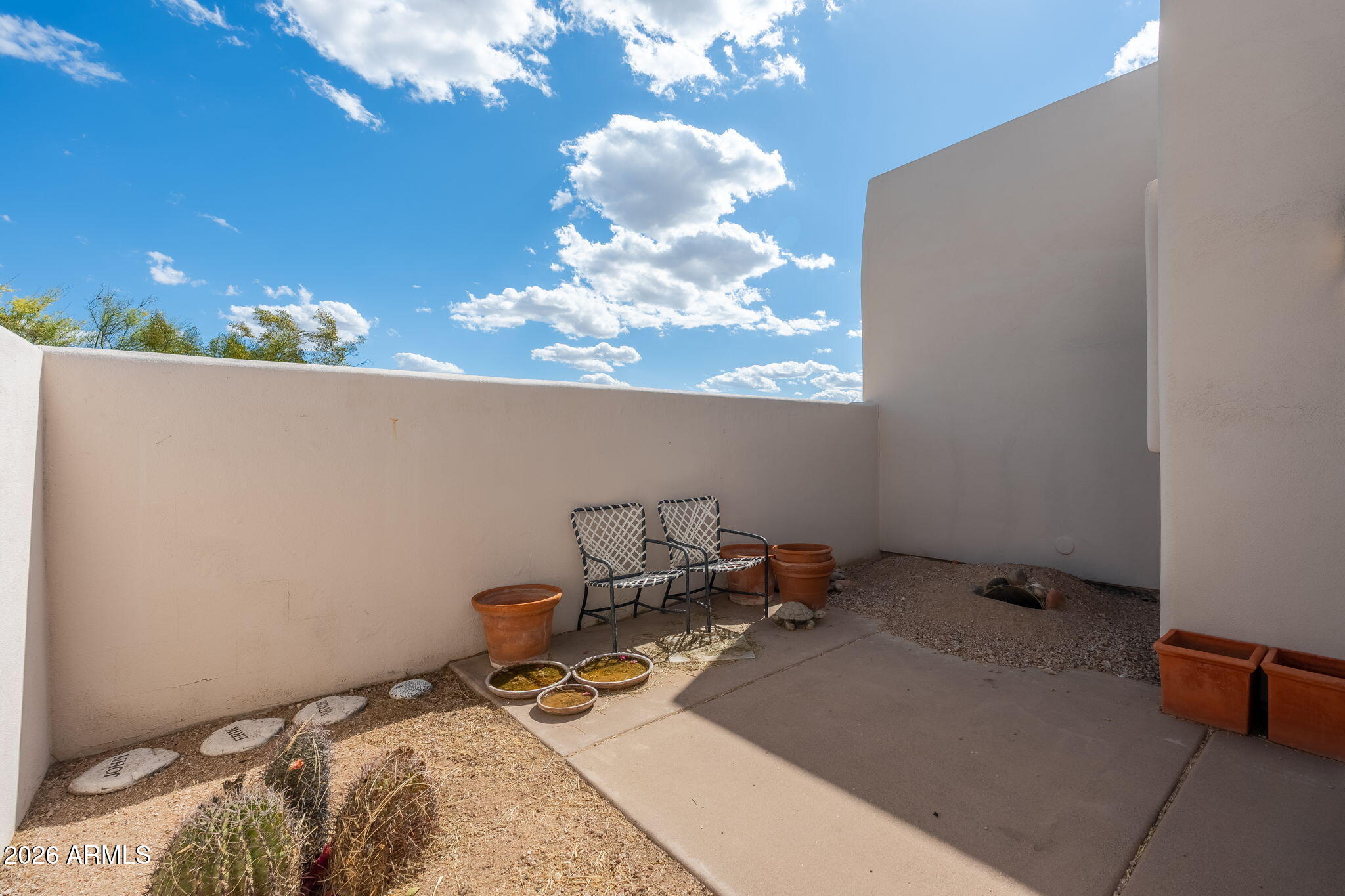 CAREFREE FORE - Residential