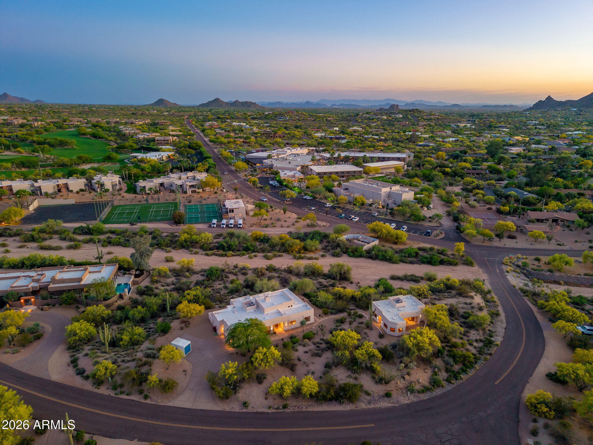 CAREFREE FORE - Residential