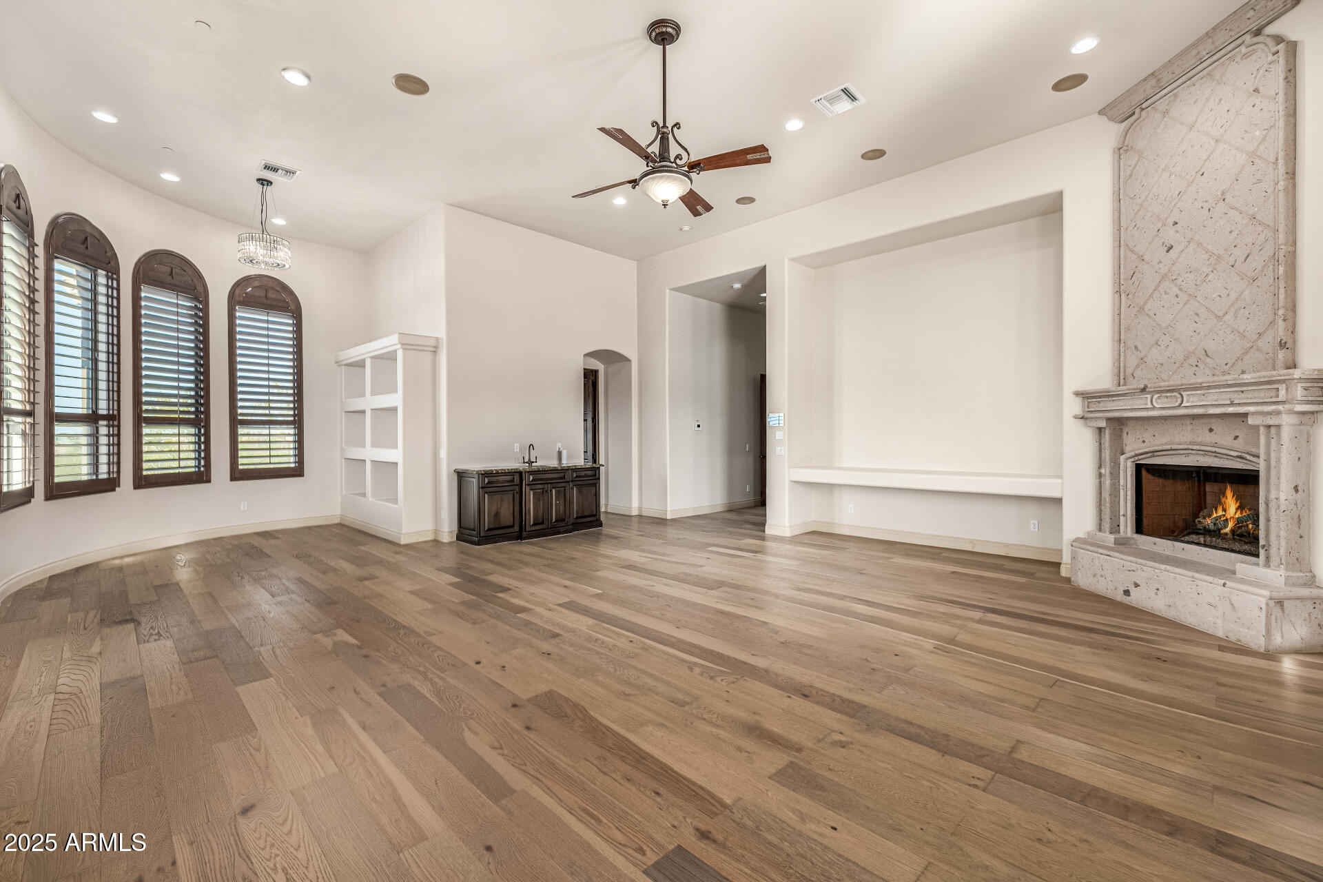 PINNACLE VISTA - Residential