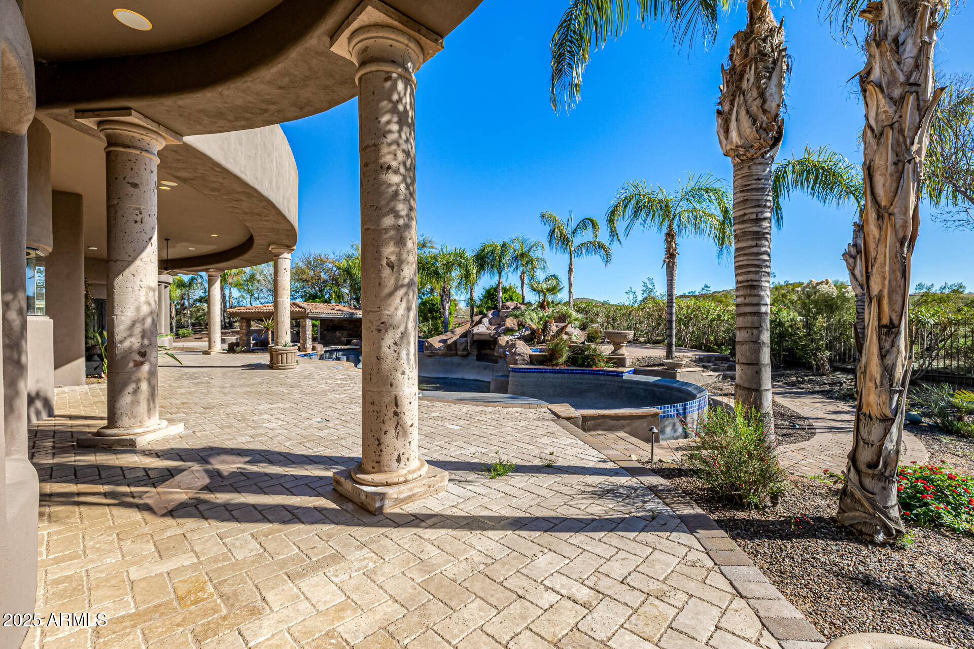 PINNACLE VISTA - Residential