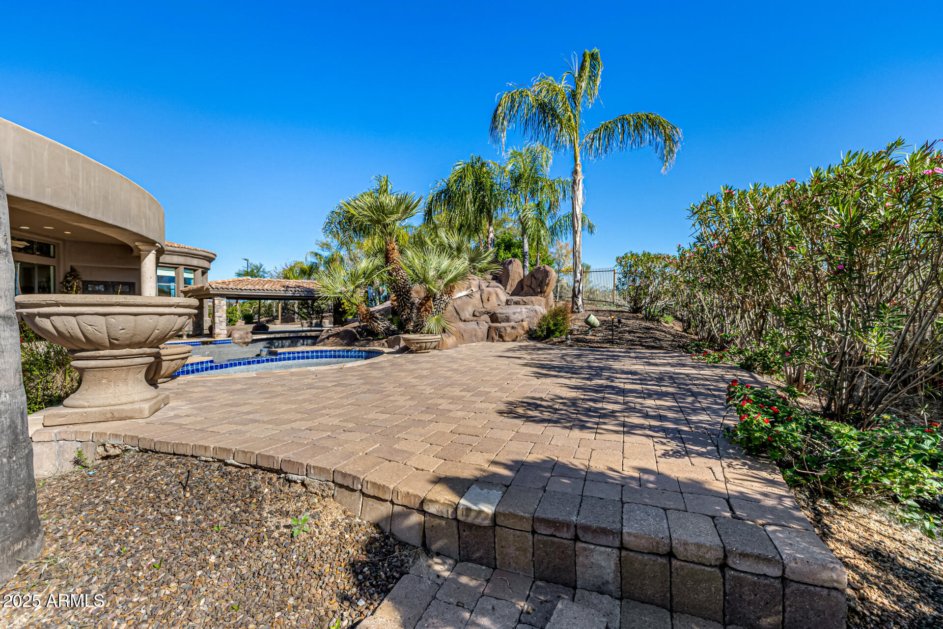 PINNACLE VISTA - Residential