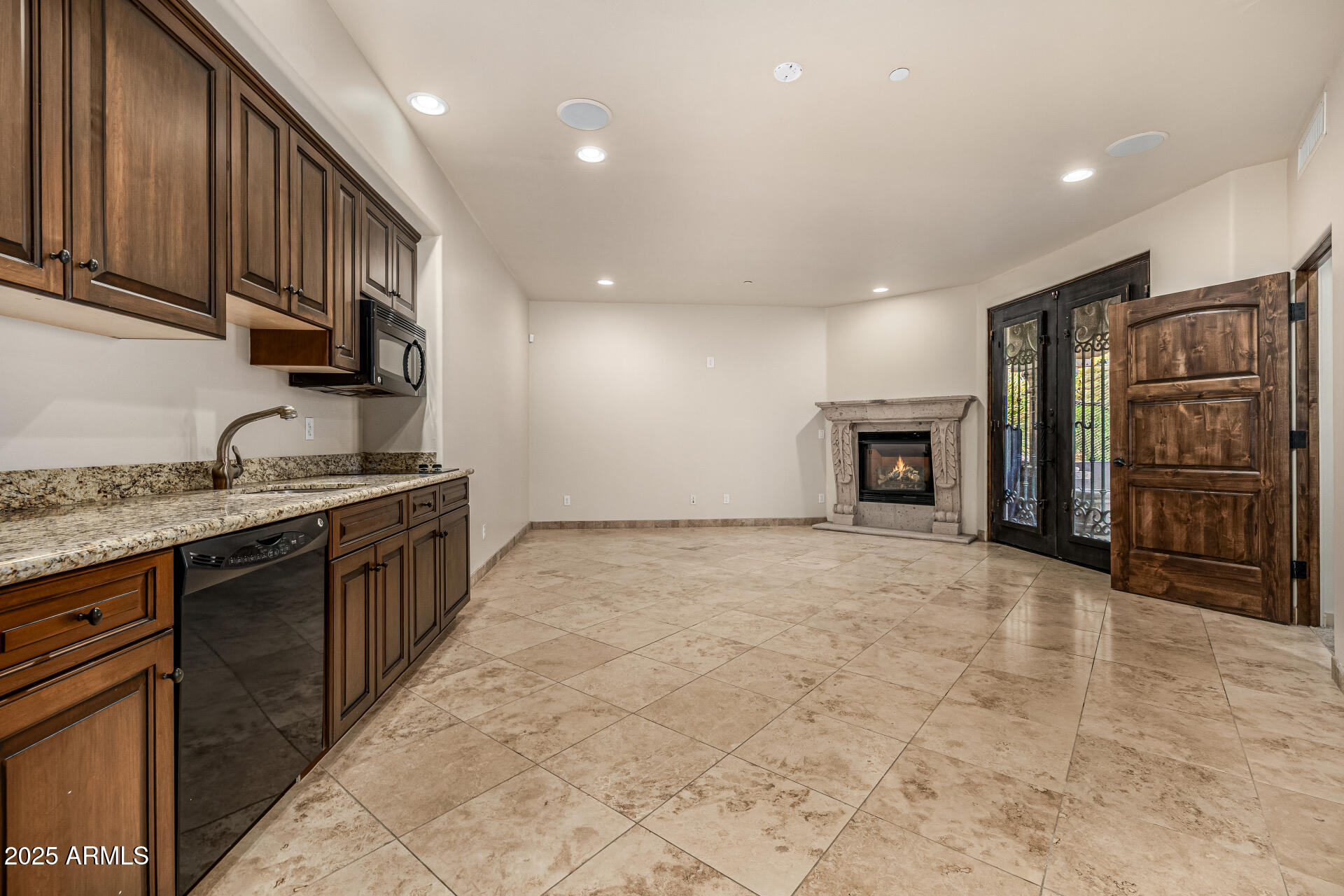 PINNACLE VISTA - Residential