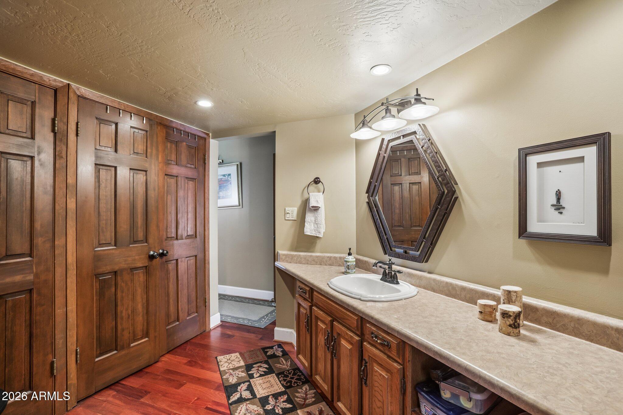 PORTAL PINE CREEK CANYON 2 - Residential