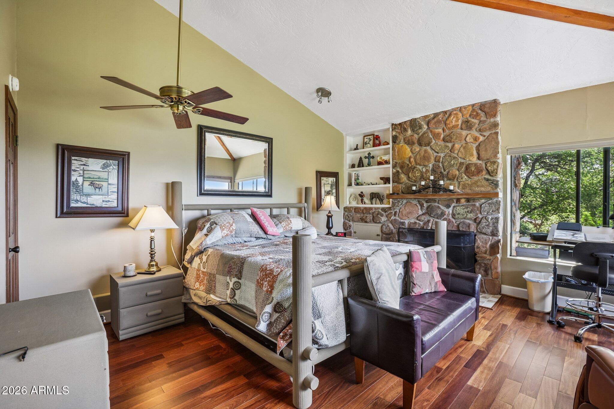 PORTAL PINE CREEK CANYON 2 - Residential