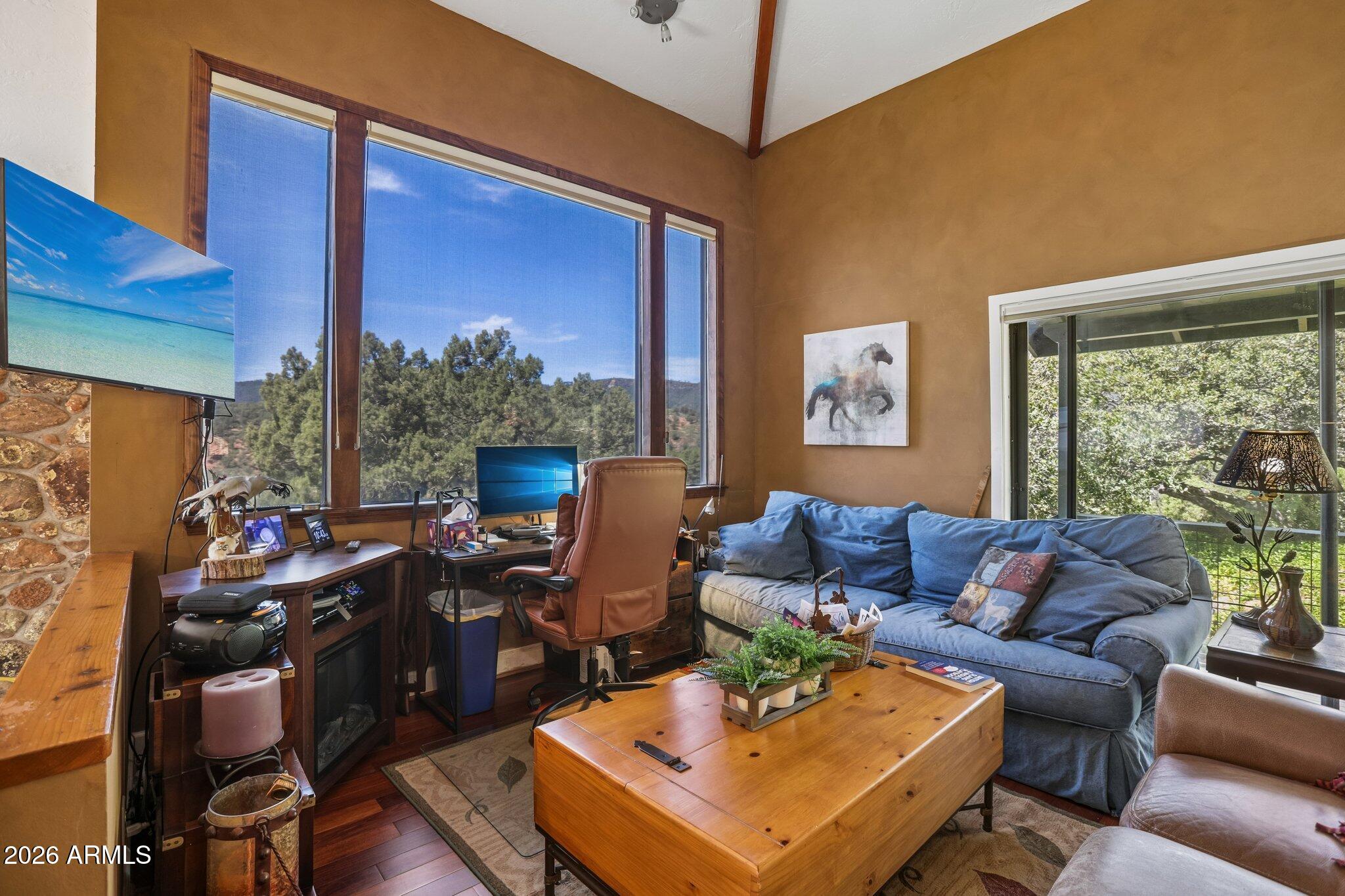 PORTAL PINE CREEK CANYON 2 - Residential