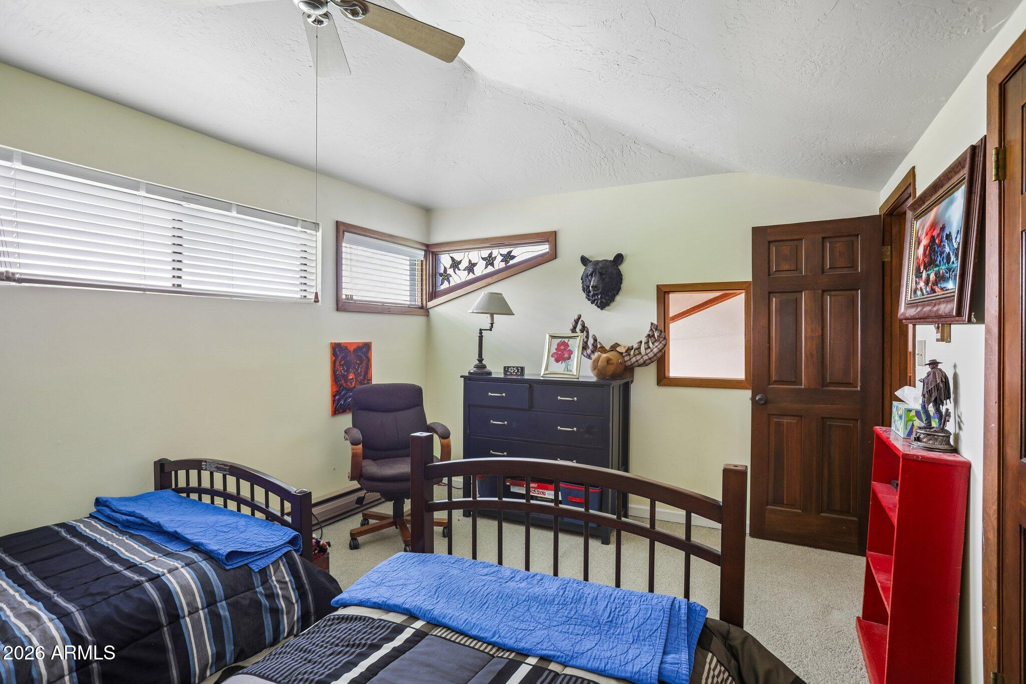 PORTAL PINE CREEK CANYON 2 - Residential