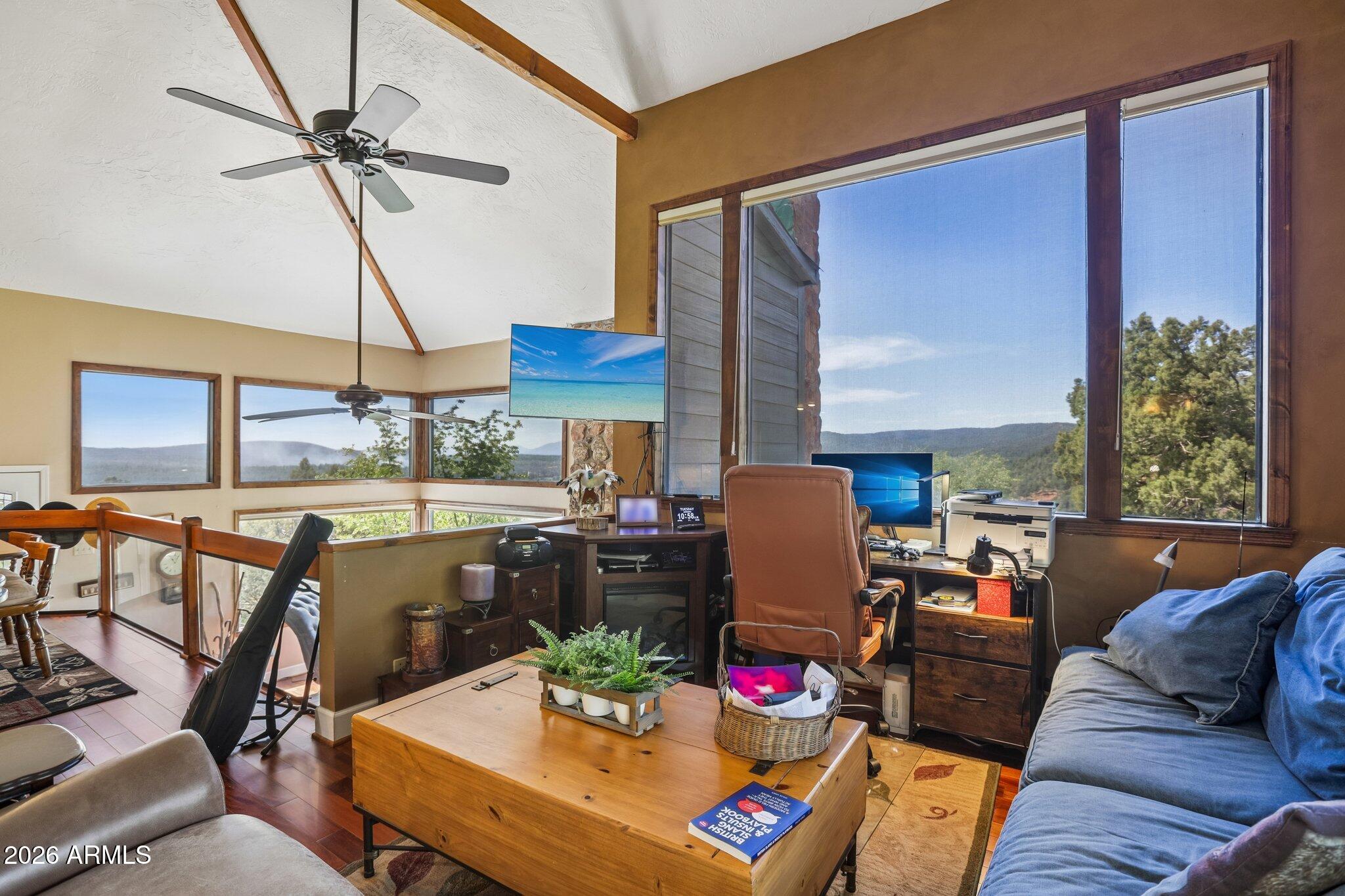 PORTAL PINE CREEK CANYON 2 - Residential