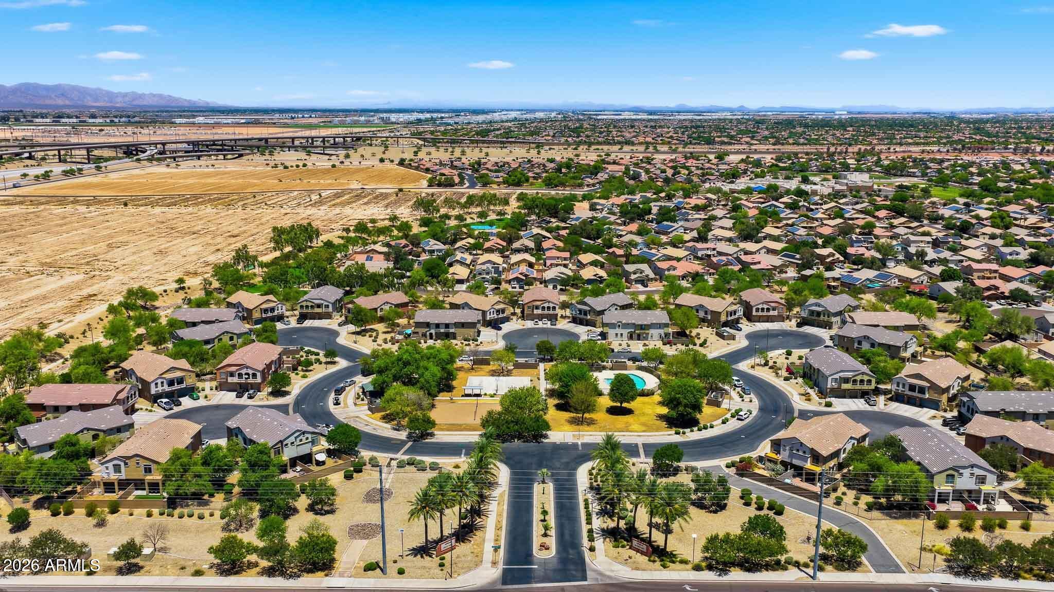 CANYON TRAILS COURTHOMES CONDOMINIUM - Residential