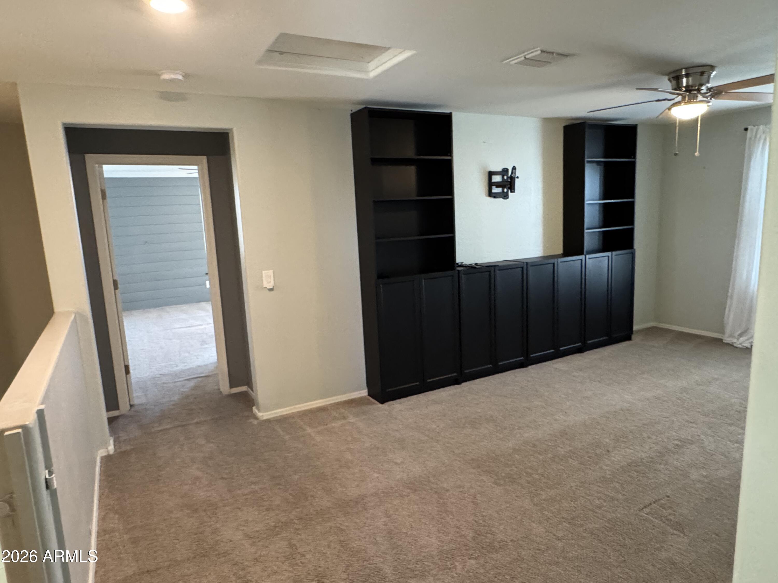 DAHLIA POINTE - Residential