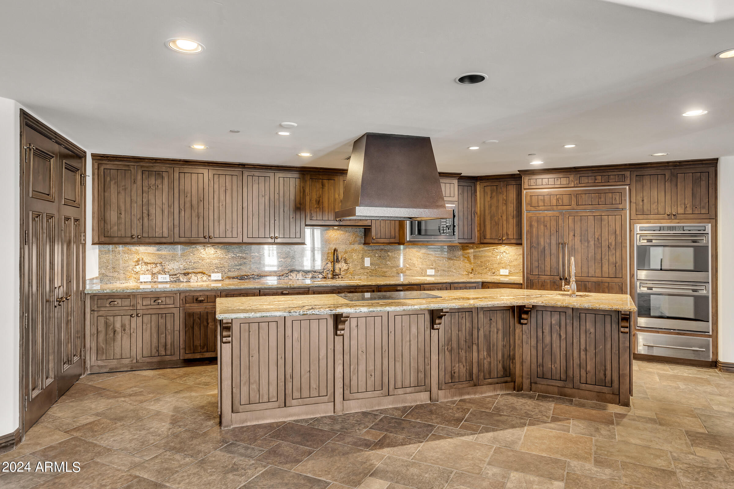 SCOTTSDALE WATERFRONT RESIDENCES CONDOMINIUM - Residential