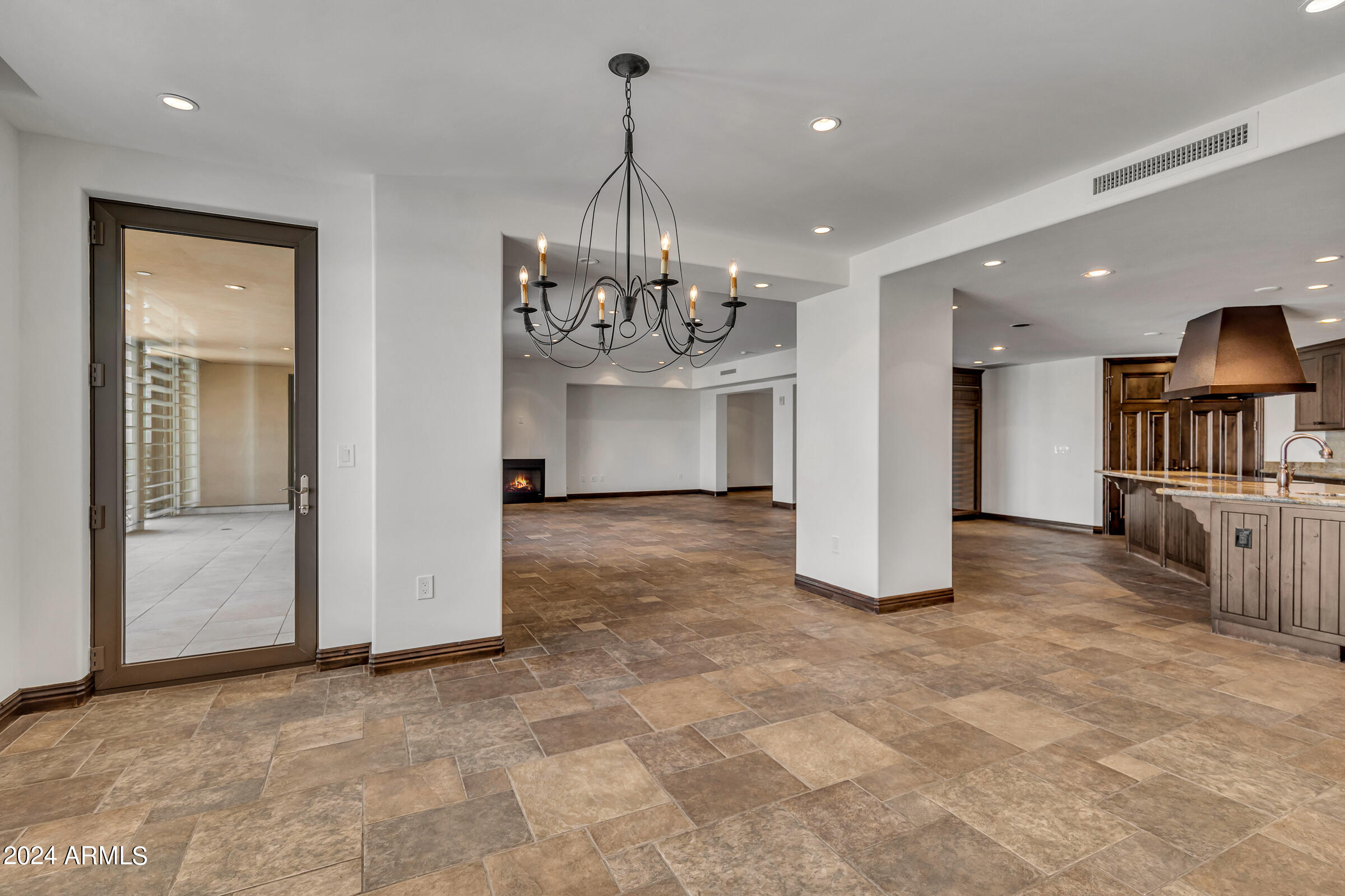 SCOTTSDALE WATERFRONT RESIDENCES CONDOMINIUM - Residential