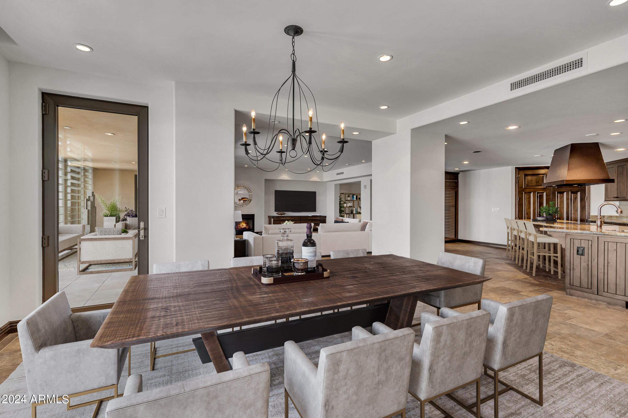 SCOTTSDALE WATERFRONT RESIDENCES CONDOMINIUM - Residential