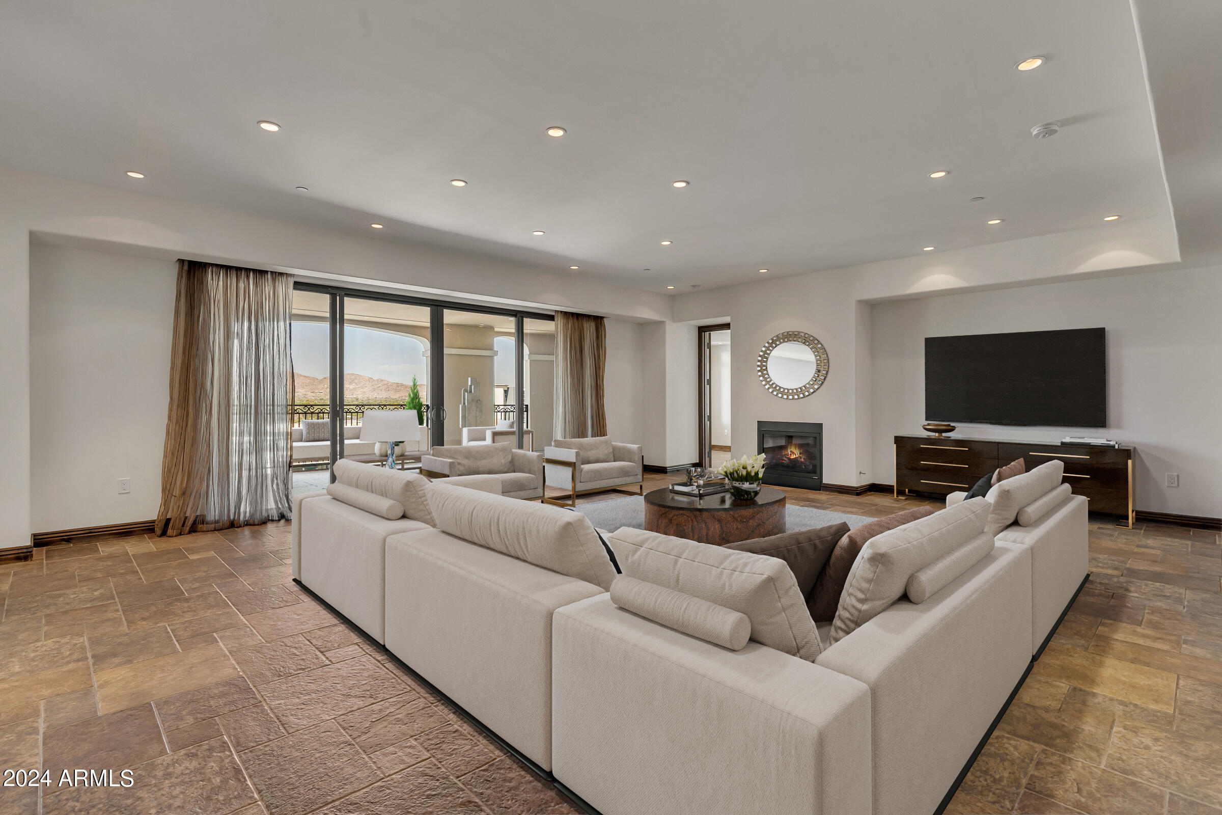 SCOTTSDALE WATERFRONT RESIDENCES CONDOMINIUM - Residential