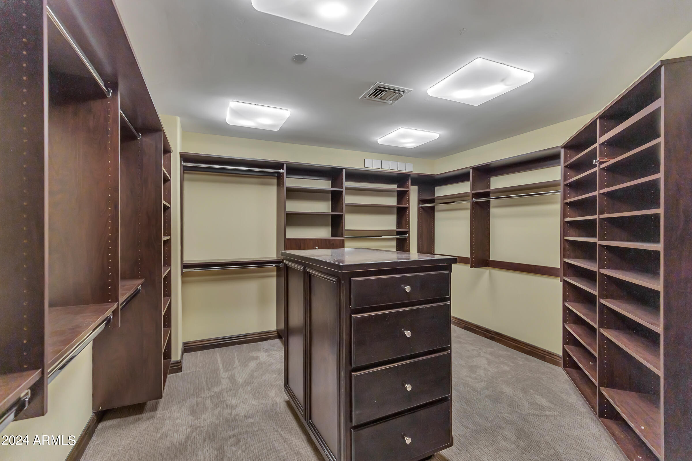 SCOTTSDALE WATERFRONT RESIDENCES CONDOMINIUM - Residential