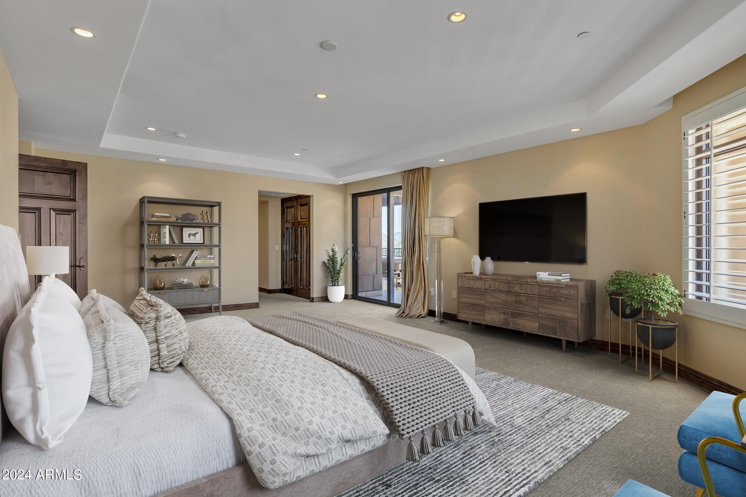 SCOTTSDALE WATERFRONT RESIDENCES CONDOMINIUM - Residential