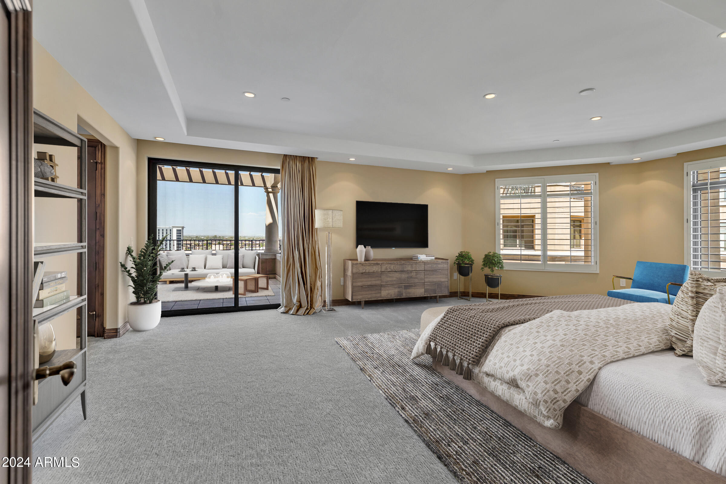 SCOTTSDALE WATERFRONT RESIDENCES CONDOMINIUM - Residential