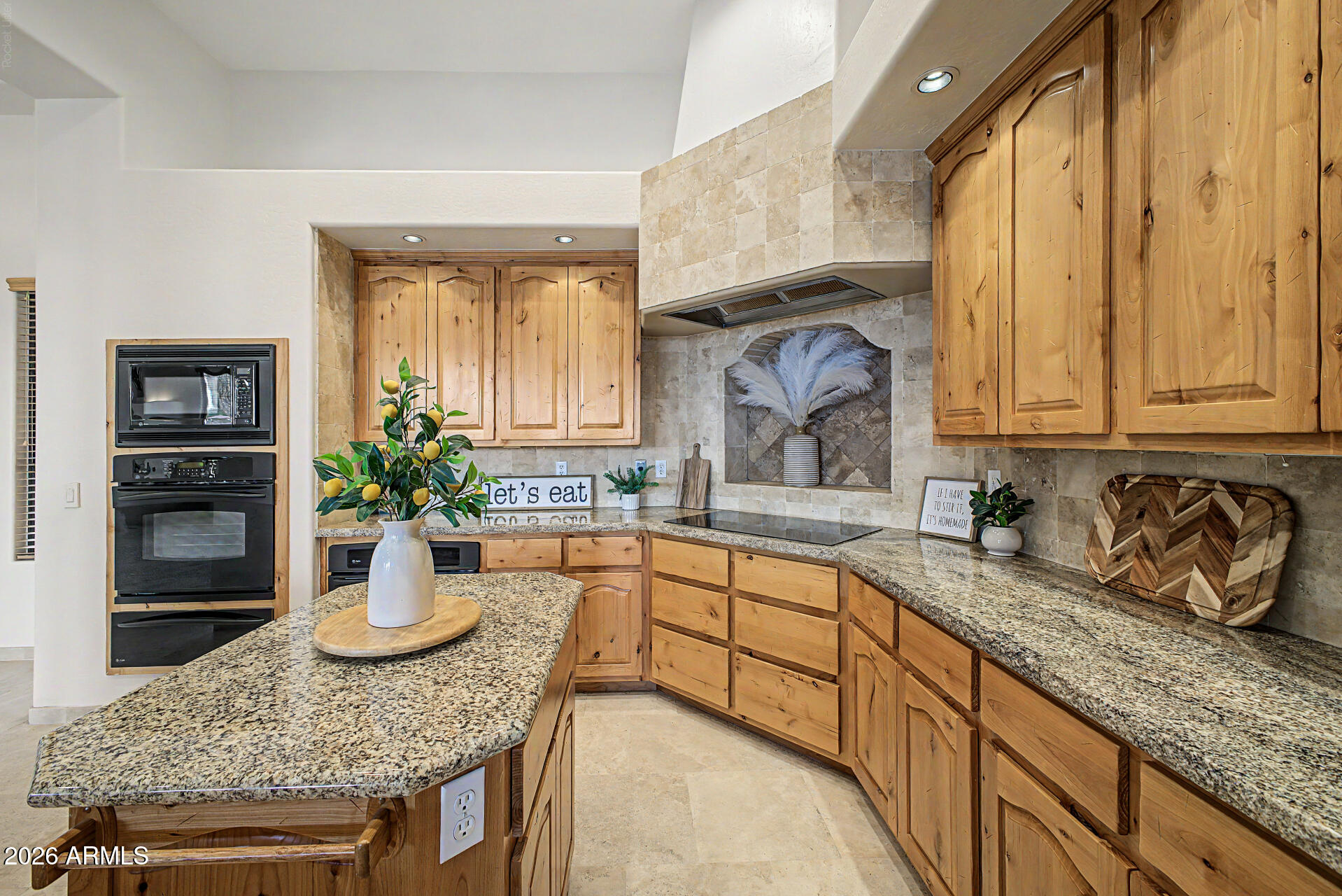 SOUTHWEST DESERT ESTATES - Residential