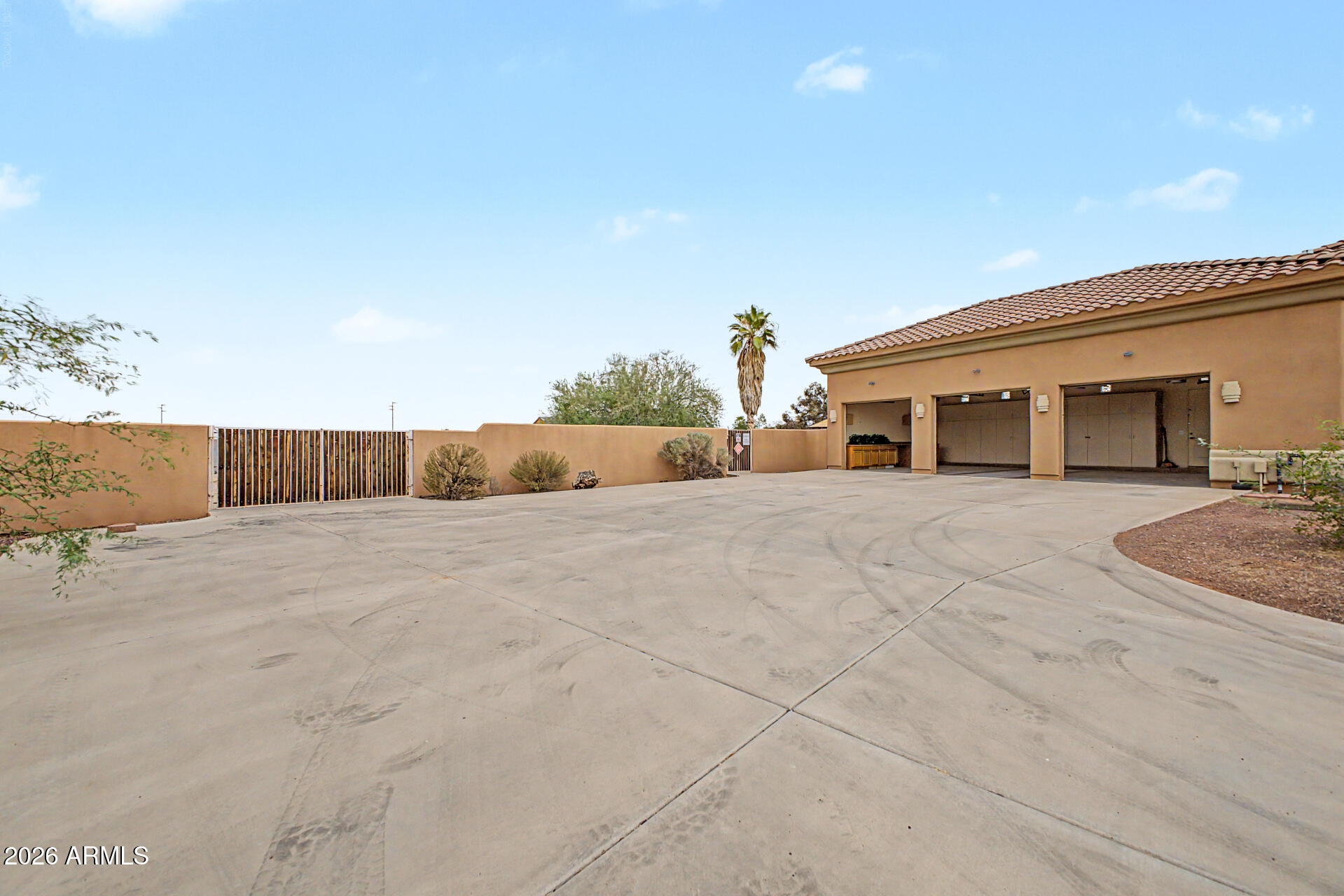SOUTHWEST DESERT ESTATES - Residential