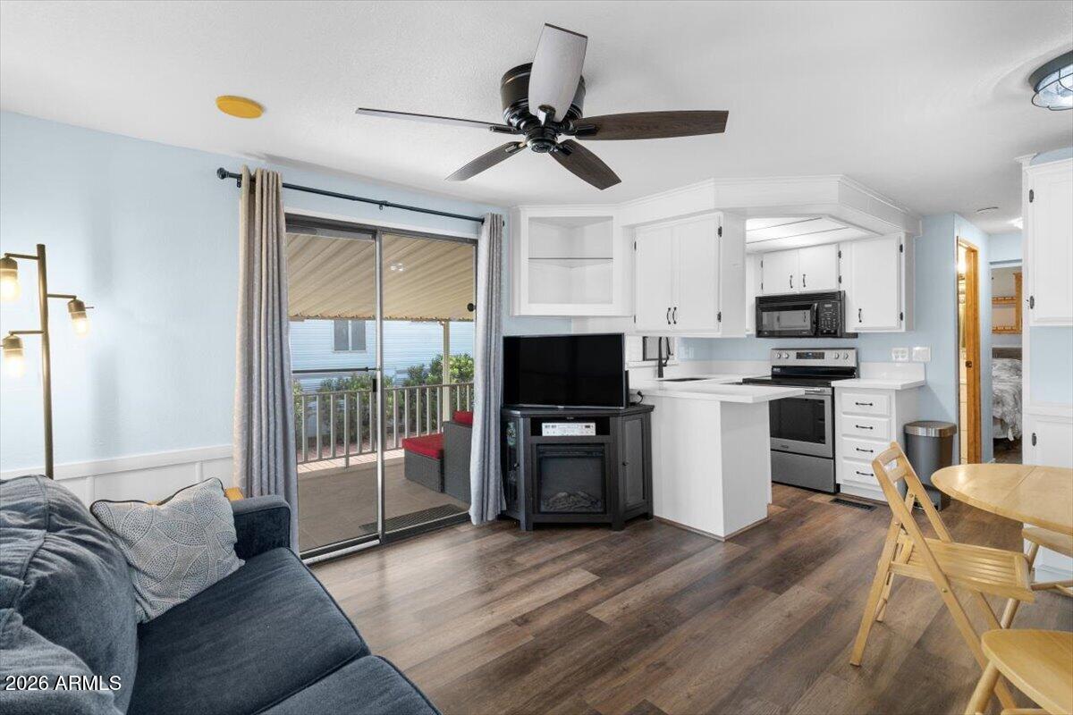 PUEBLO EL MIRAGE RV RESORT - Residential