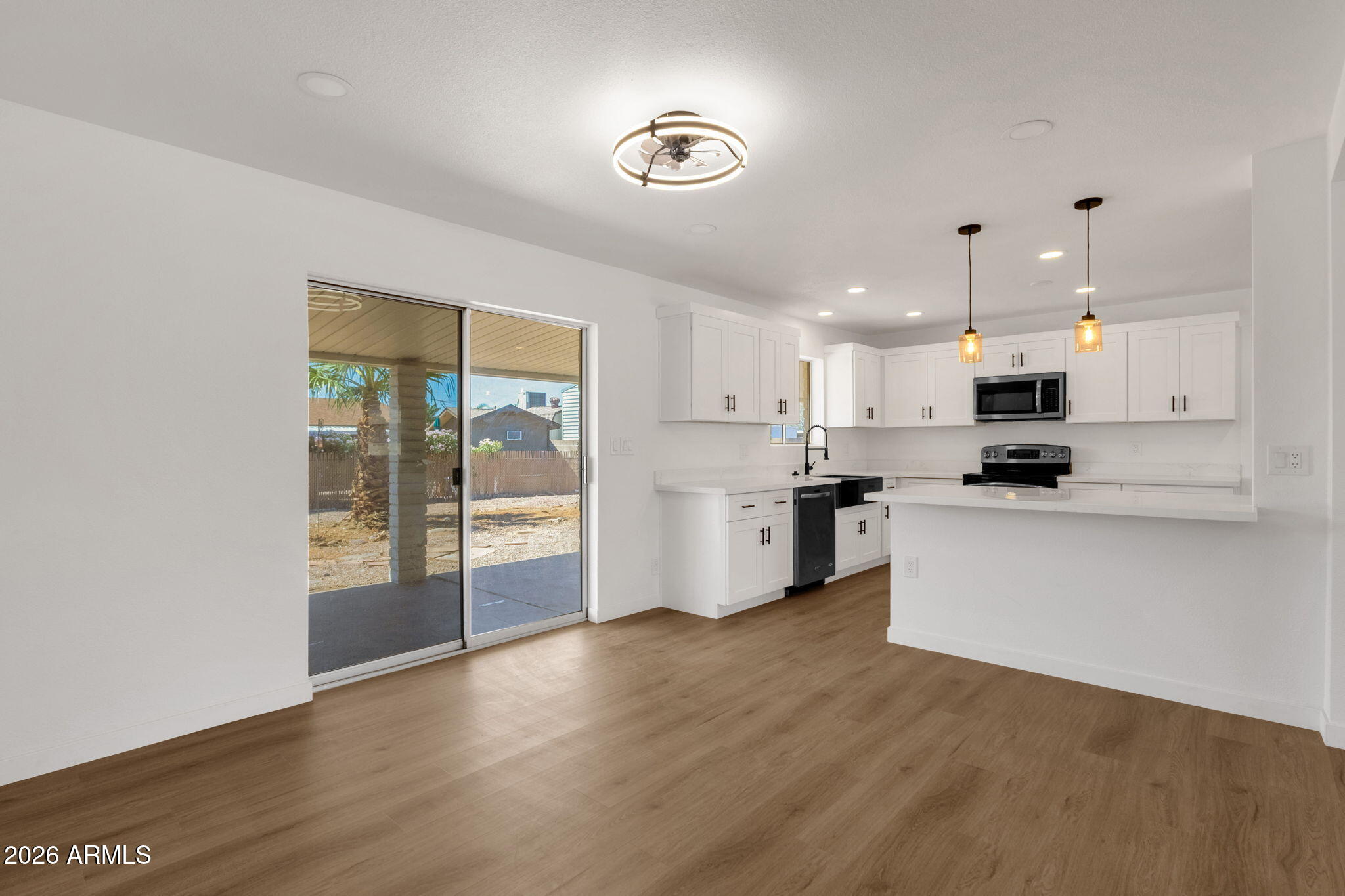 DREAMLAND VILLA - Residential