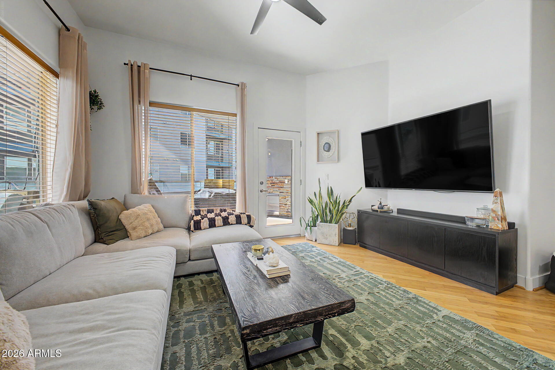 NORTH SHORE CONDOMINIUM 1 - Residential