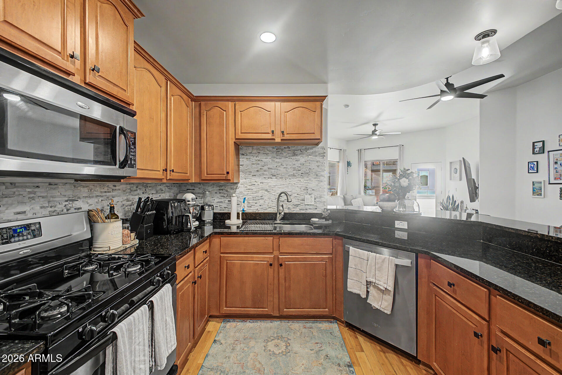 NORTH SHORE CONDOMINIUM 1 - Residential